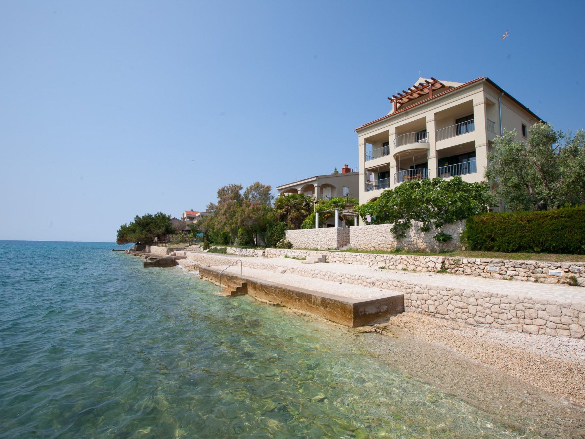 Apartment Cinthija mit Balkon direkt am Strand-Binnen