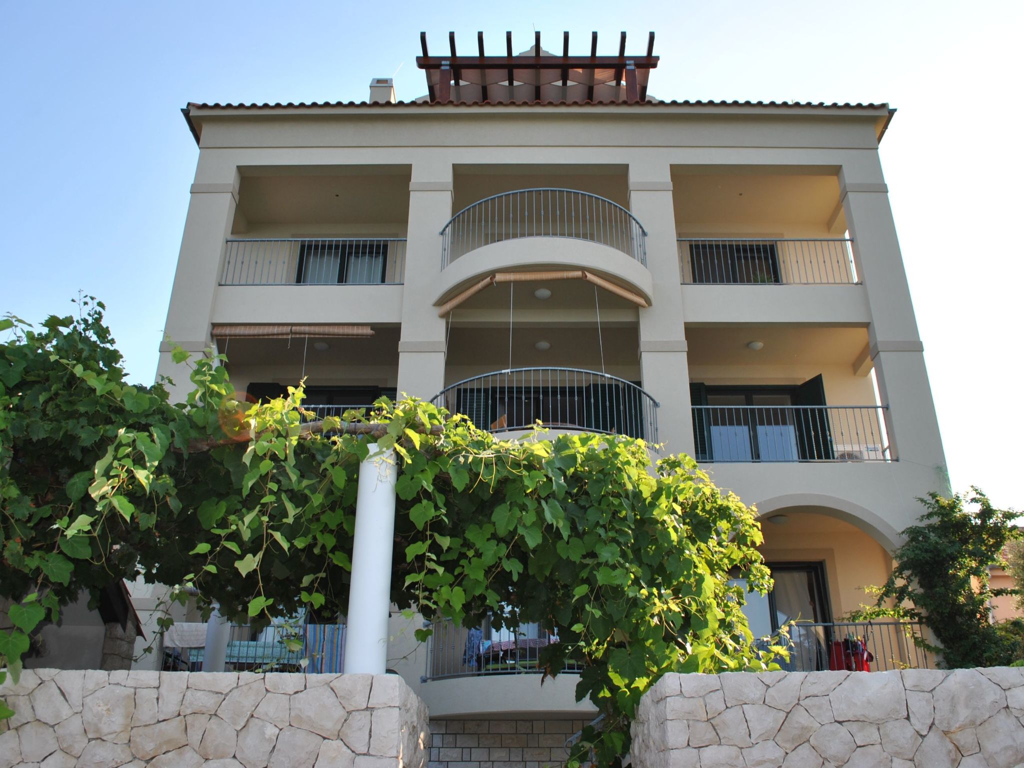 Apartment Cinthija mit Balkon direkt am Strand-Binnen