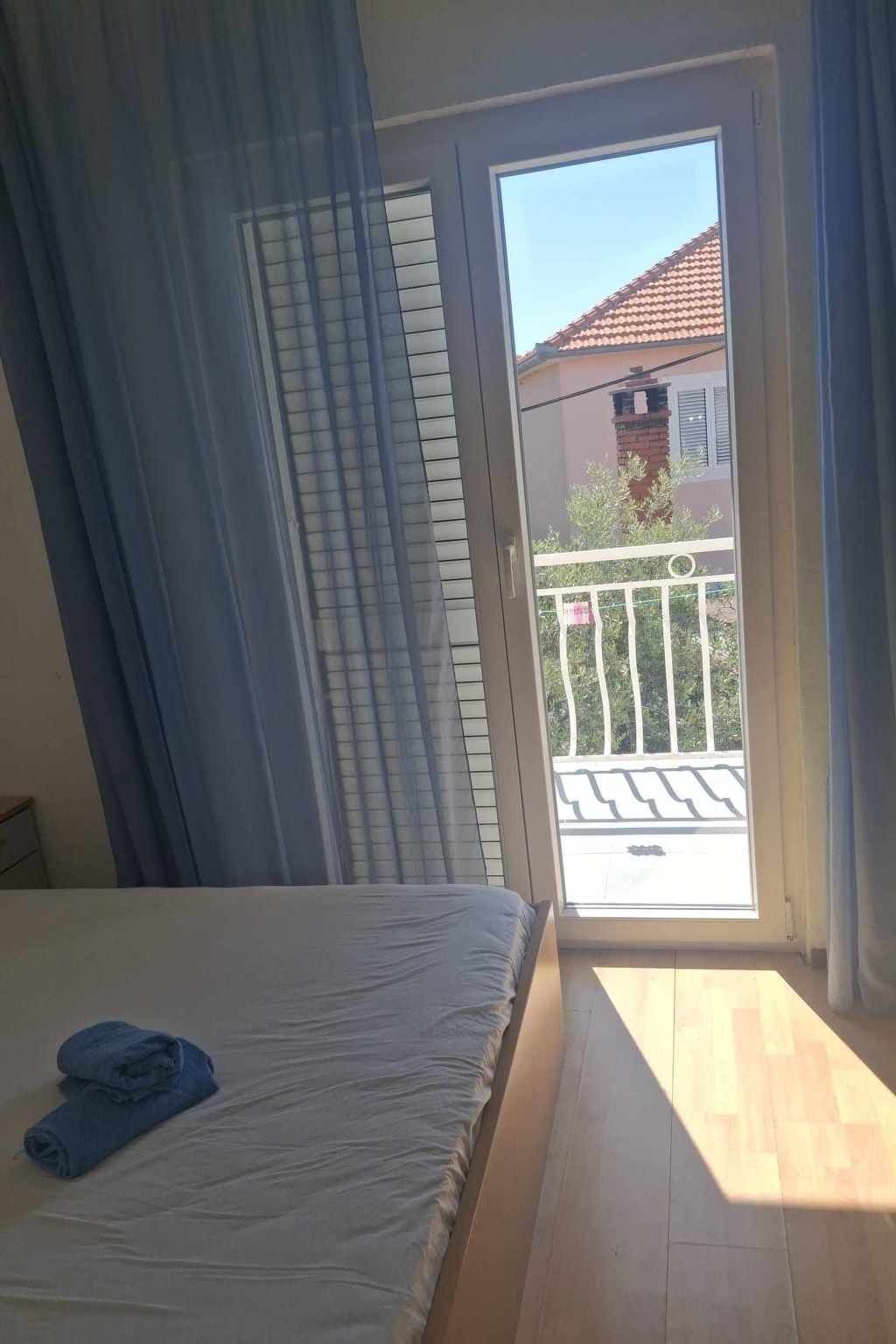 Sonnige Wohnung "Bepo" mit Blick auf das Wasser-Image-tags.info