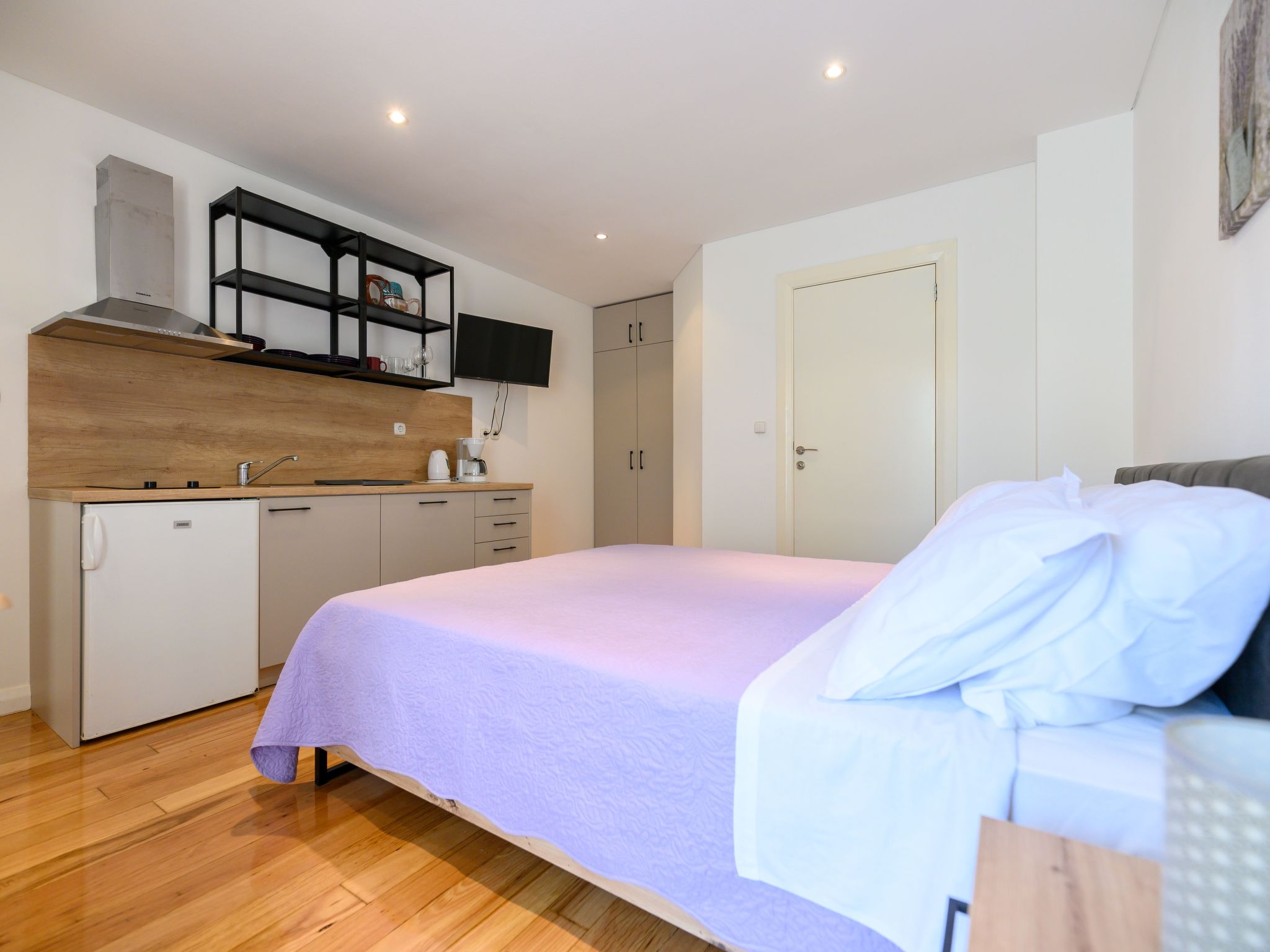 Studio-Apartment "Nives" mit Blick auf das Wasser