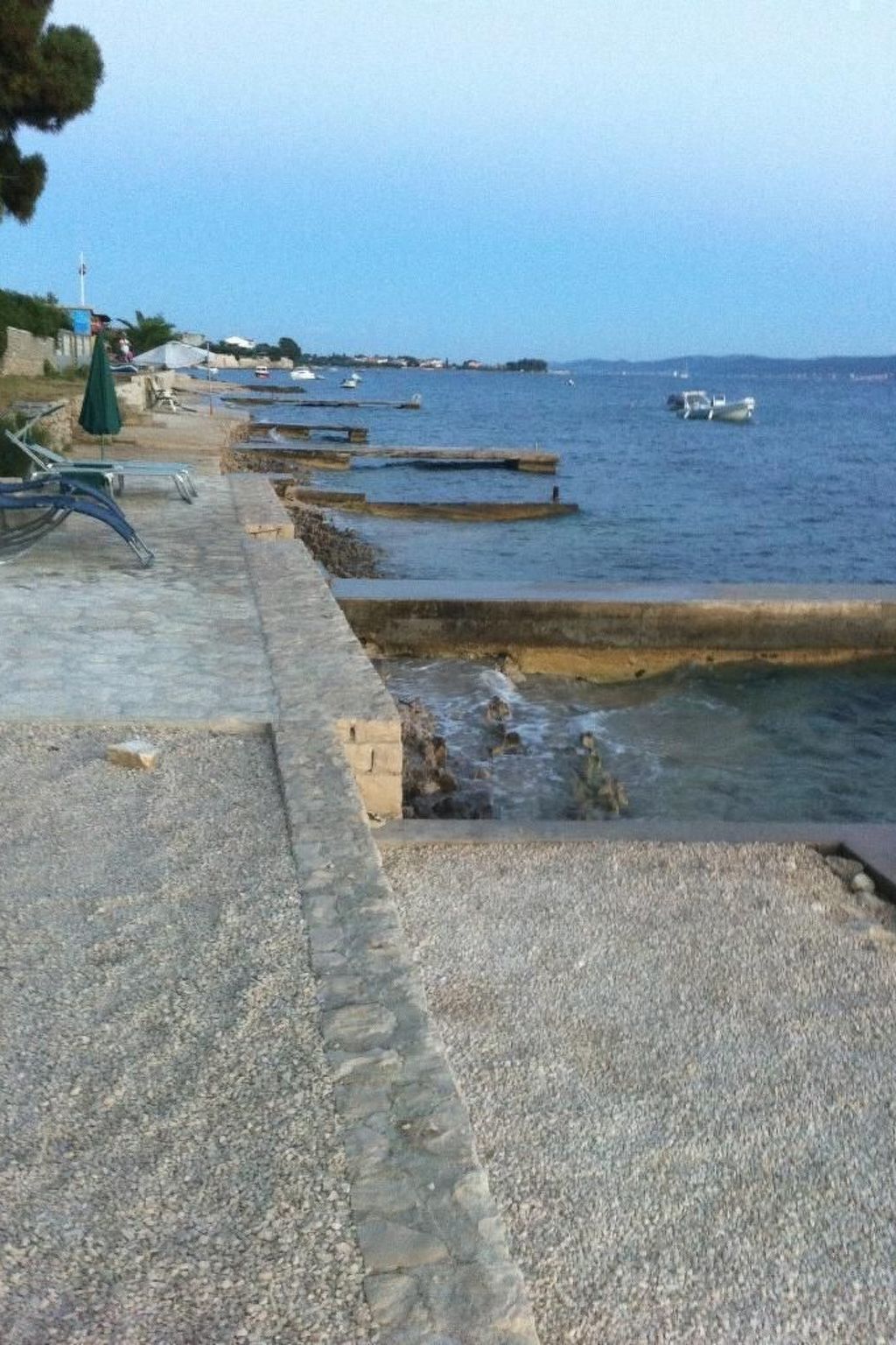 Studio-Apartment "Nives" mit Blick auf das Wasser-Dehors