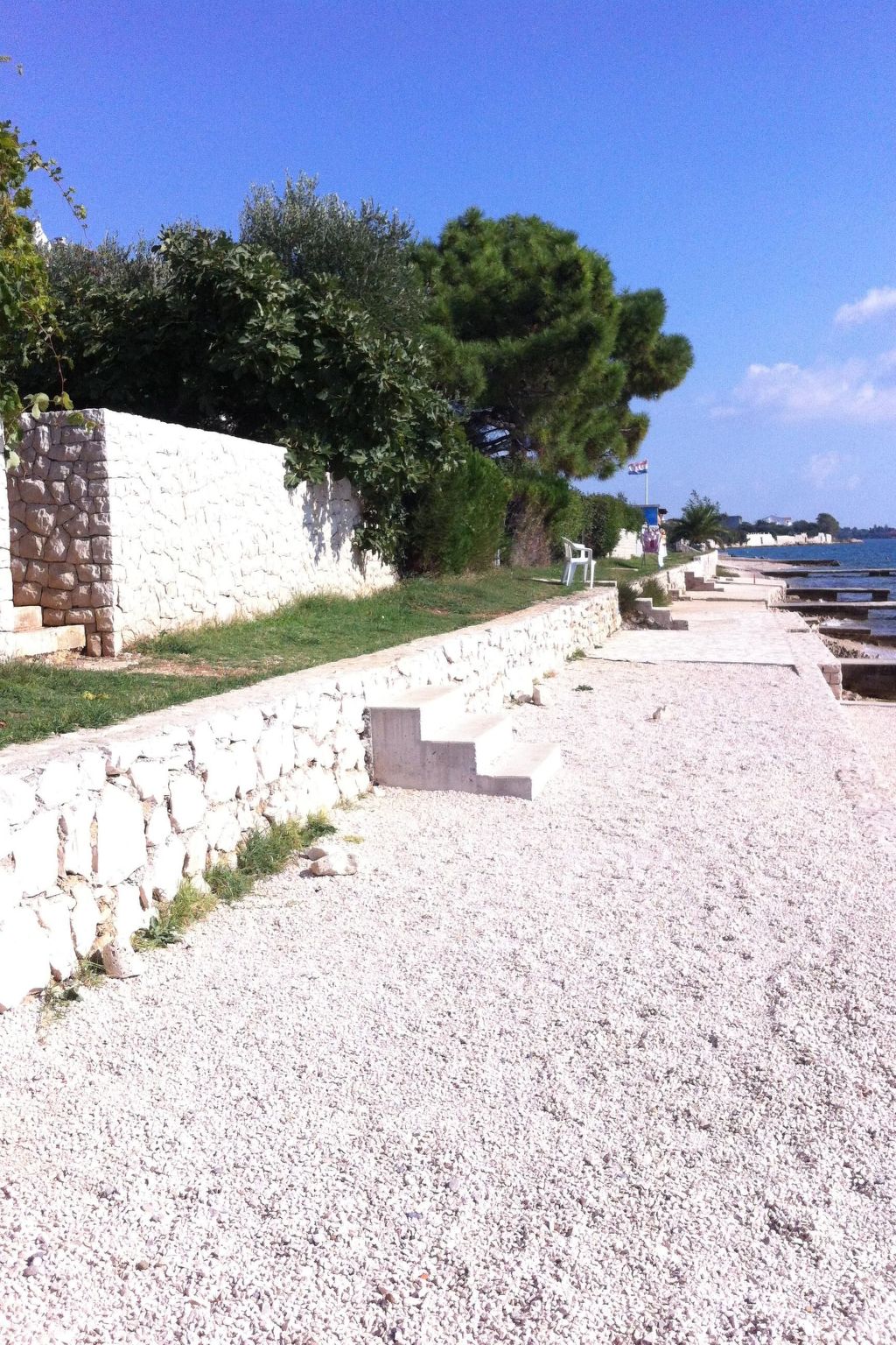 Studio-Apartment "Nives" mit Blick auf das Wasser-Dehors