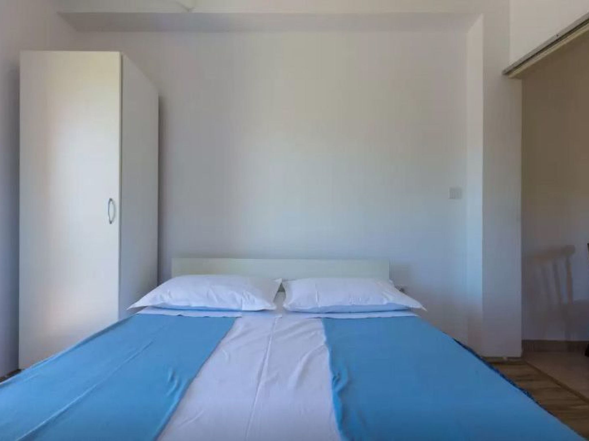 Photo of Modernes Appartement mit Terrasse