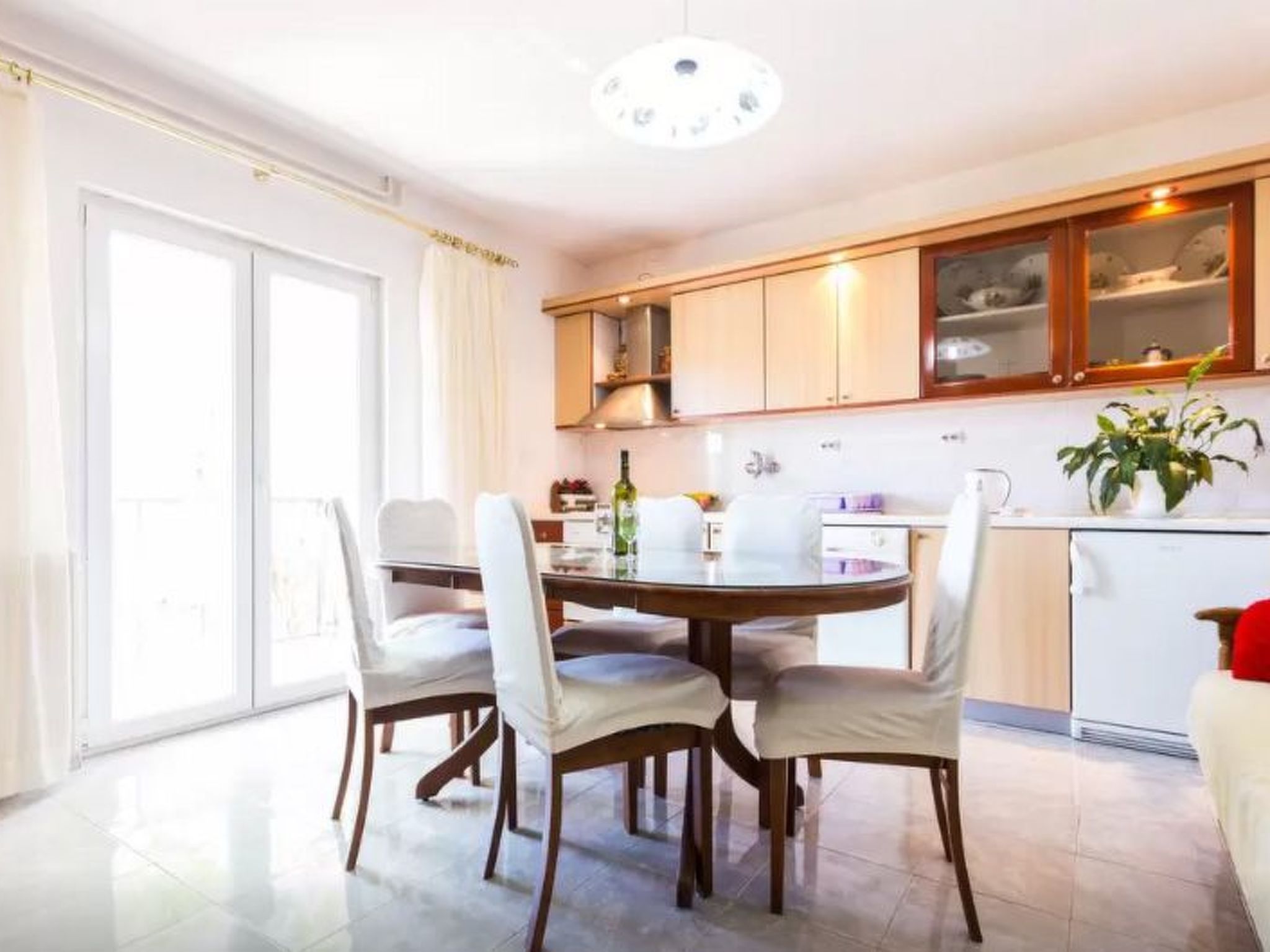 Photo of Sonnige Wohnung in Bibinje mit privatem Parkplatz