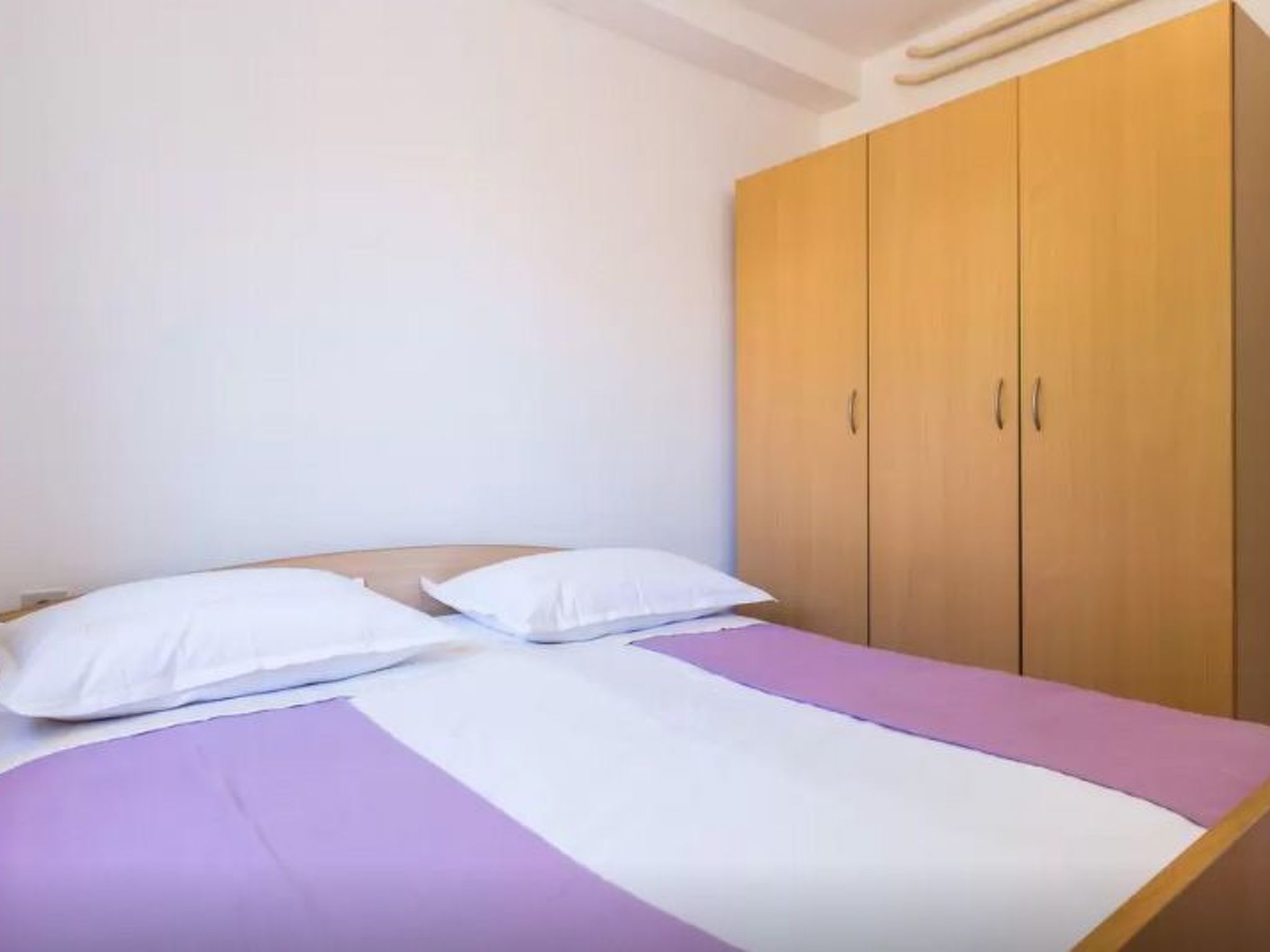 Photo of Sonnige Wohnung in Bibinje mit privatem Parkplatz