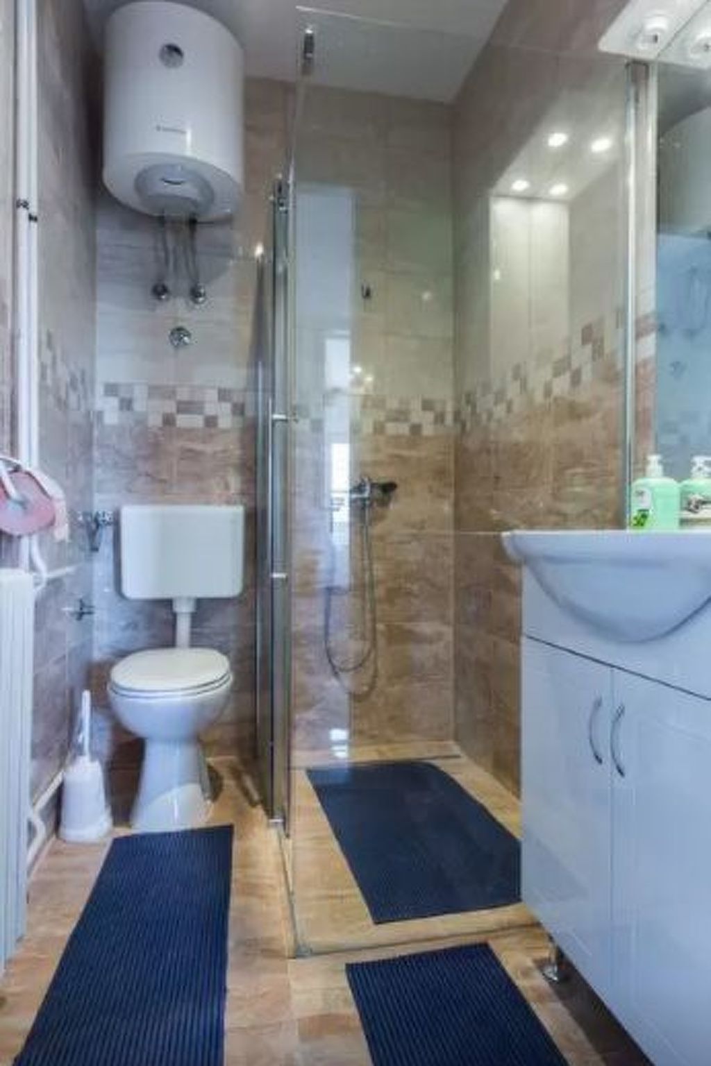 Photo of Sonnige Wohnung in Bibinje mit privatem Parkplatz