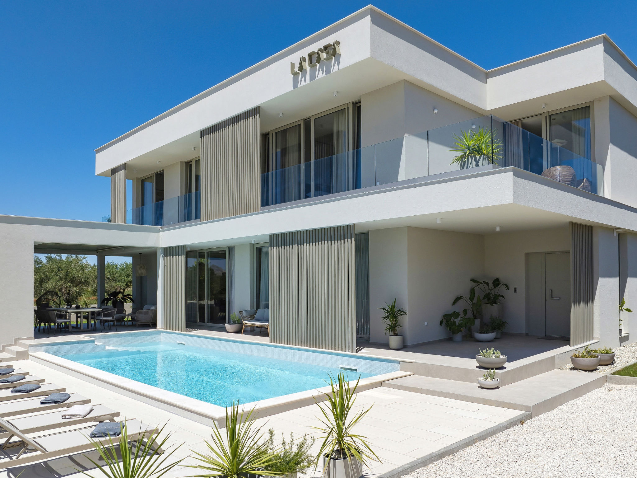 5* Luxury villa La Casa with heated pool and sauna
