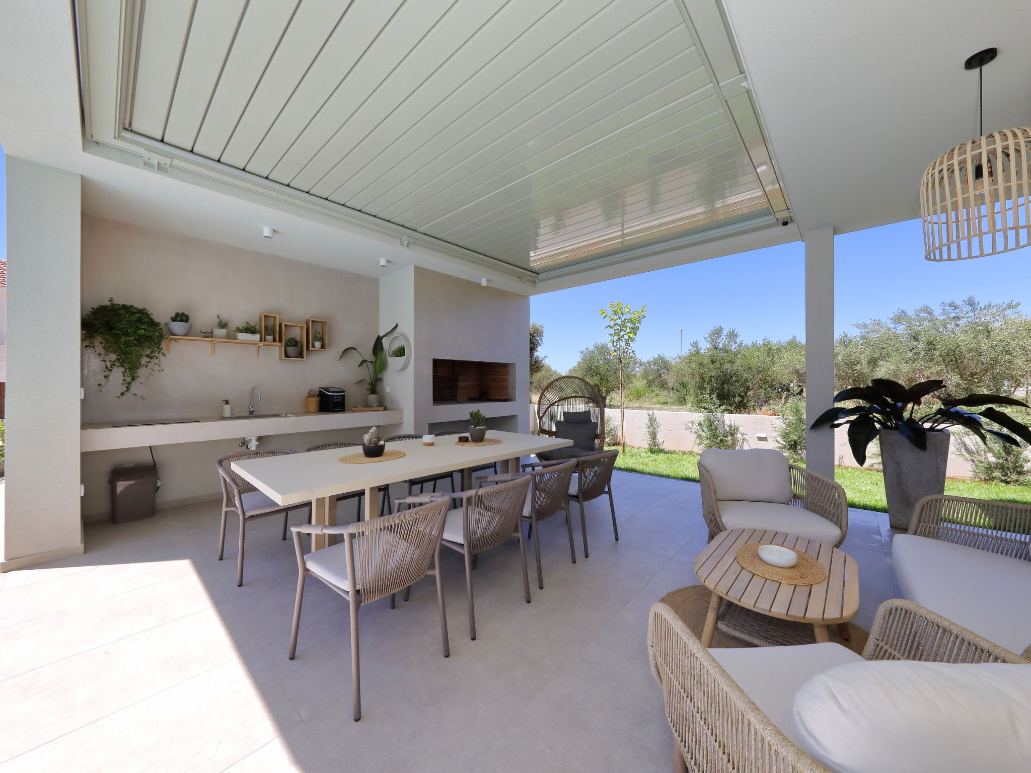 5* Luxury villa La Casa with heated pool and sauna - Buiten