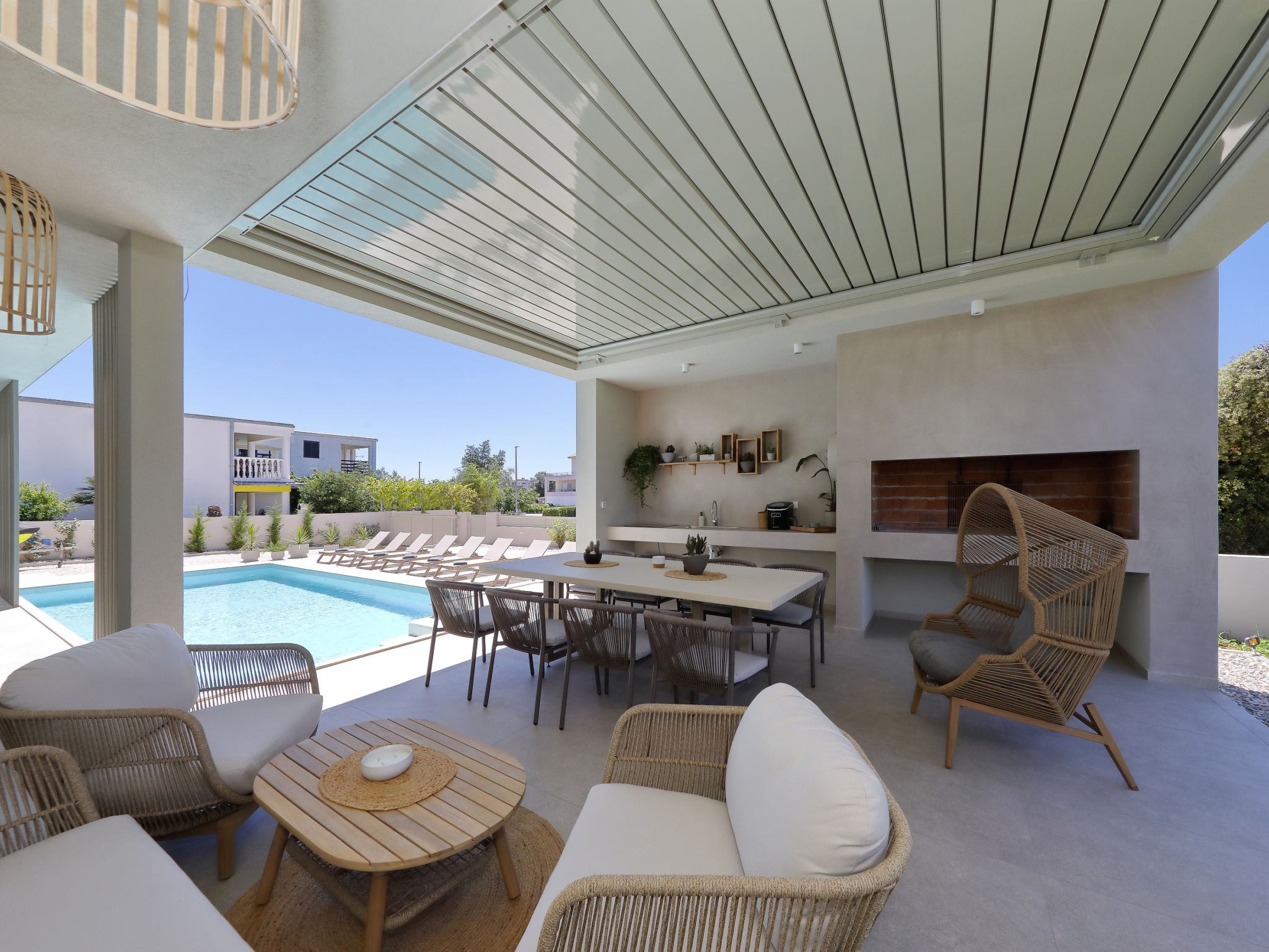 5* Luxury villa La Casa with heated pool and sauna - Buiten