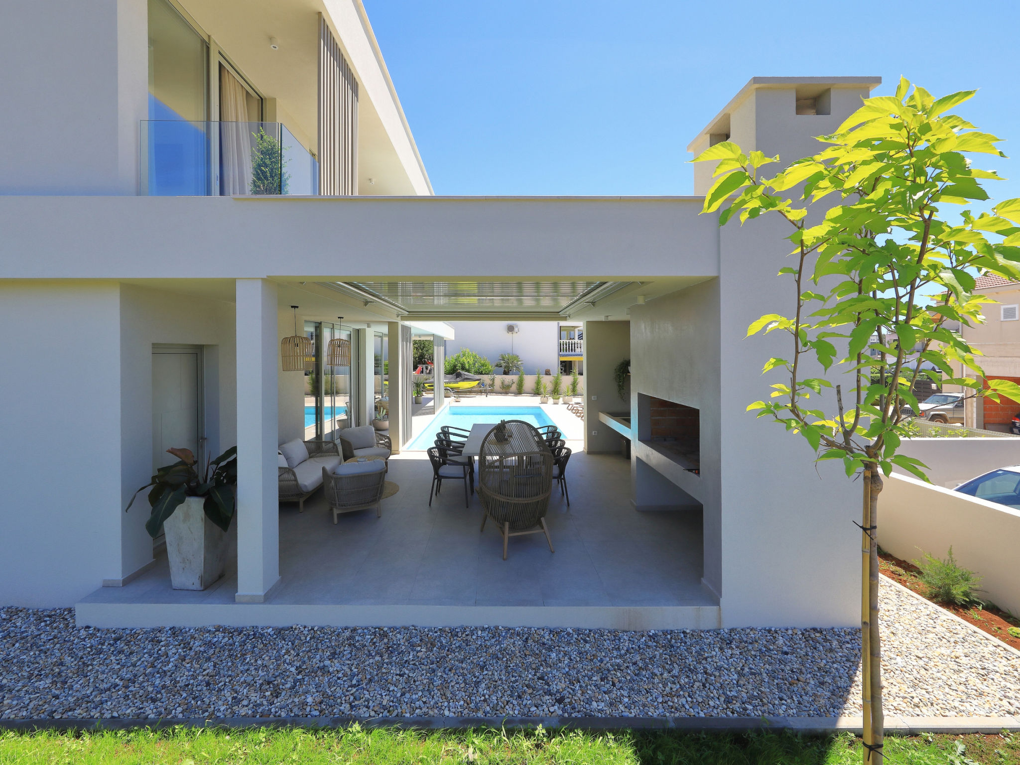 5* Luxury villa La Casa with heated pool and sauna - Buiten