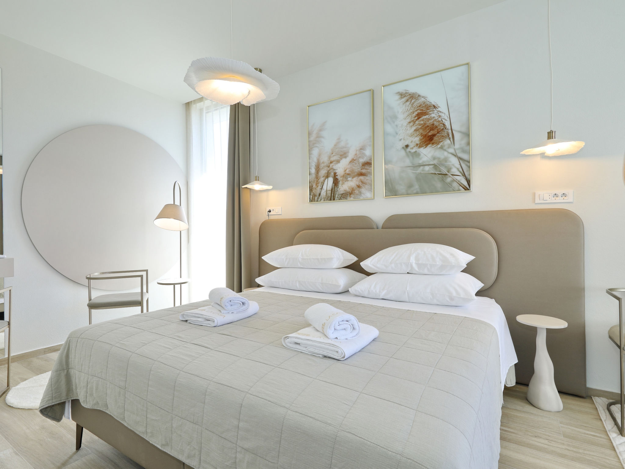 5* Luxury villa La Casa with heated pool and sauna - Binnen