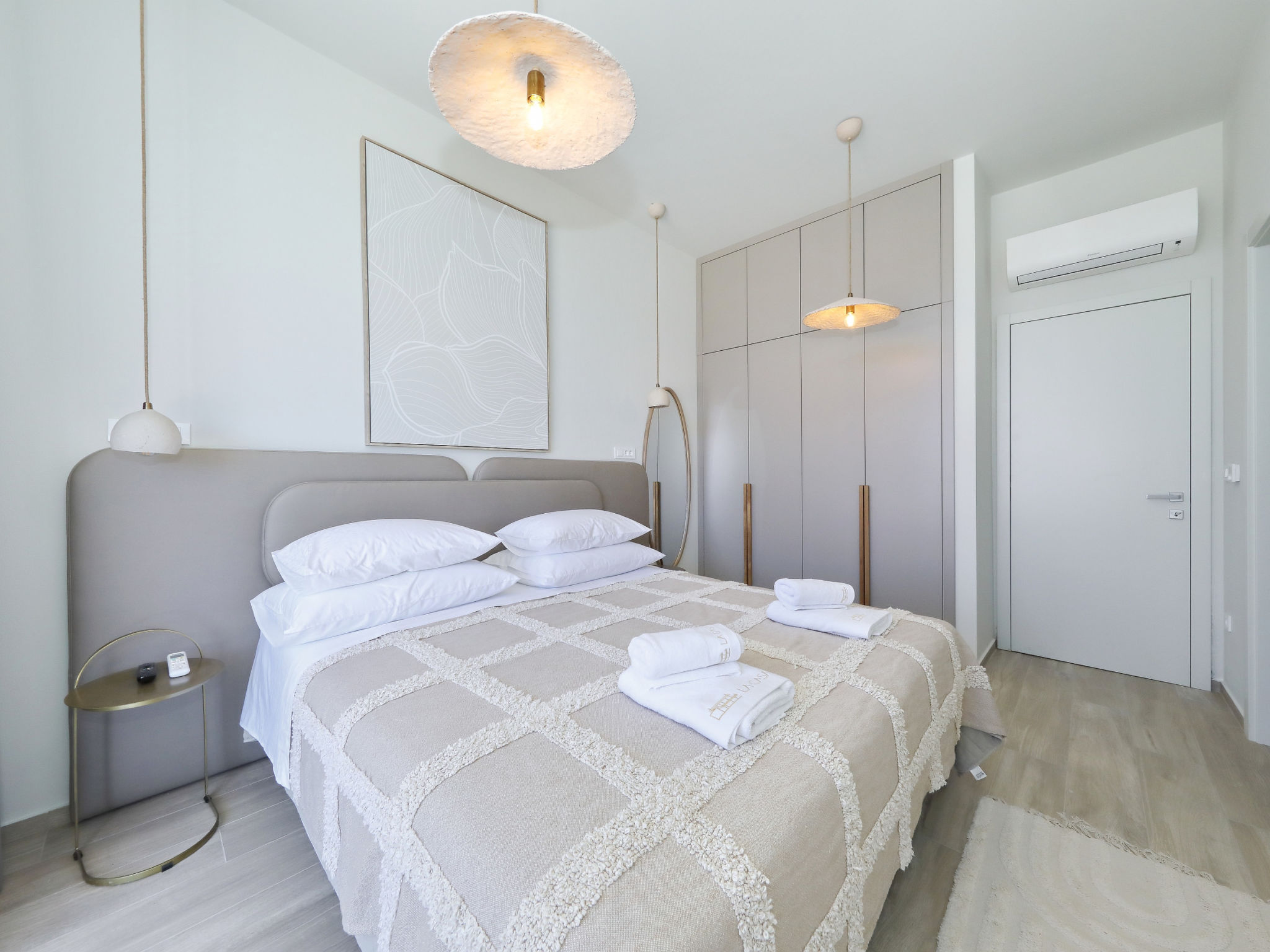 5* Luxury villa La Casa with heated pool and sauna - Binnen