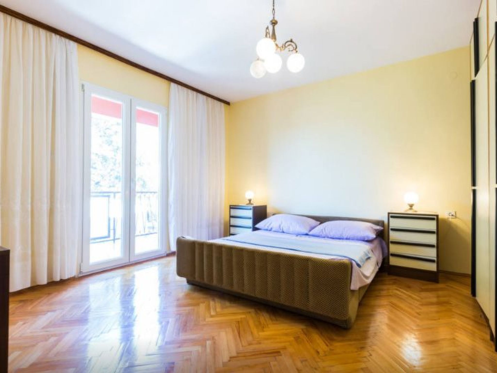 Photo of Sonnige Wohnung in Bibinje mit privatem Parkplatz