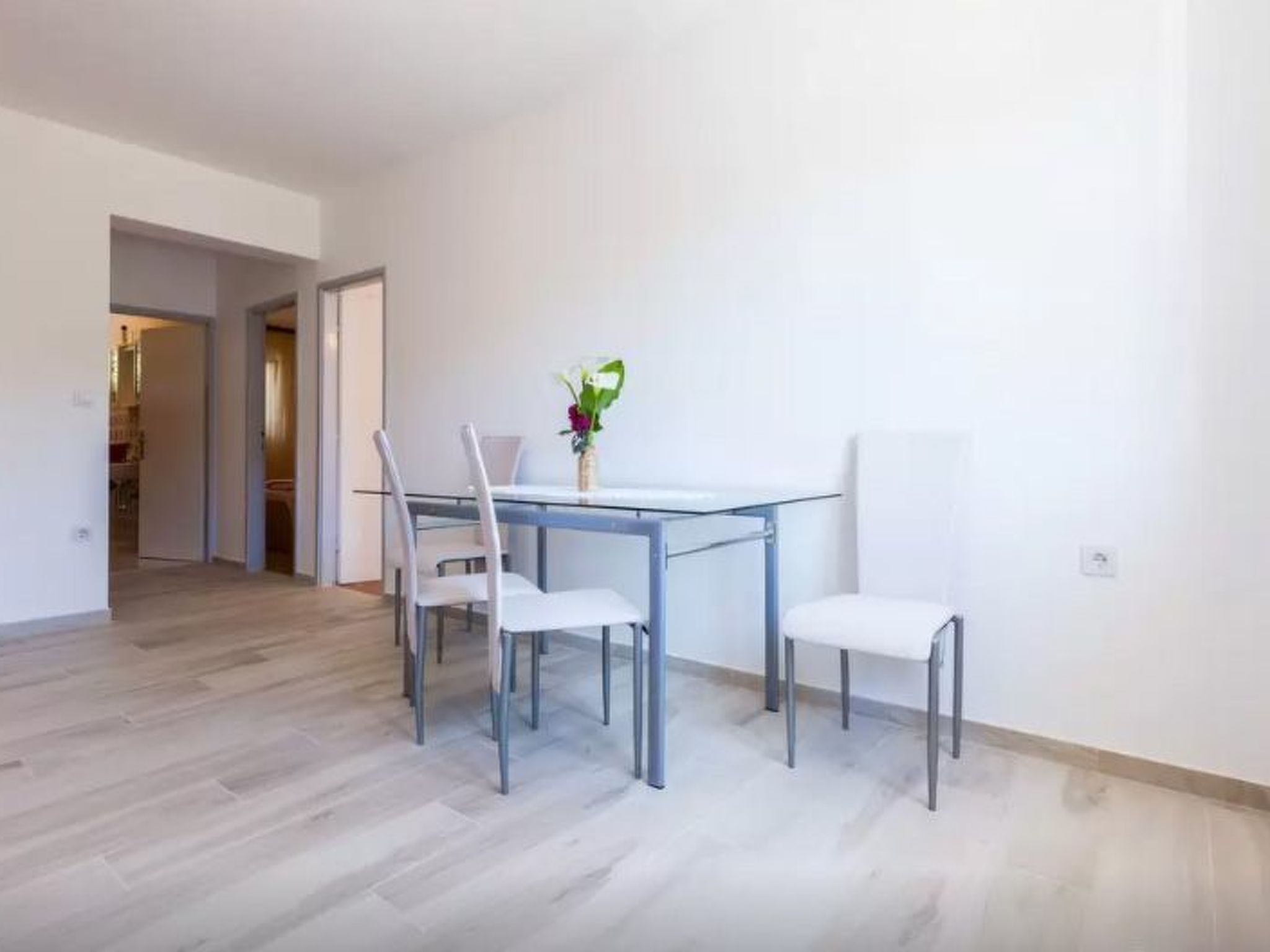 Photo of Modernes Apartment in Bibinje mit privatem Parkplatz