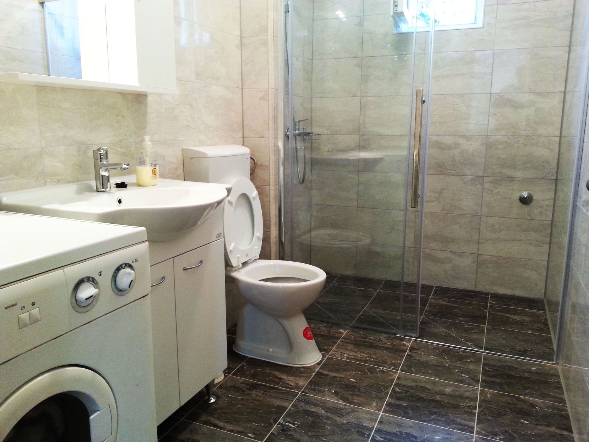 Photo of Modernes Apartment in Bibinje mit privatem Parkplatz