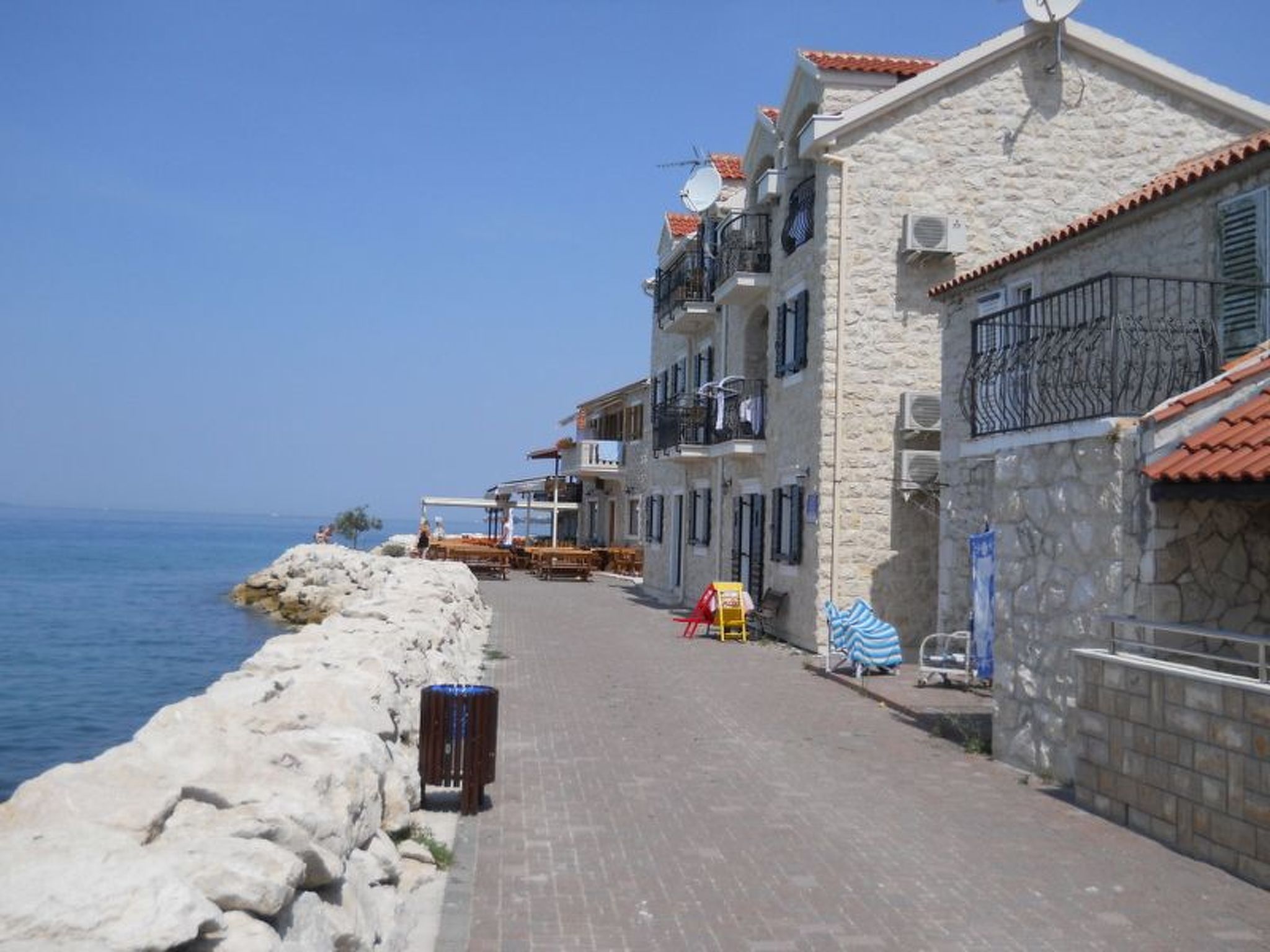 Photo of Modernes Apartment in Bibinje mit privatem Parkplatz