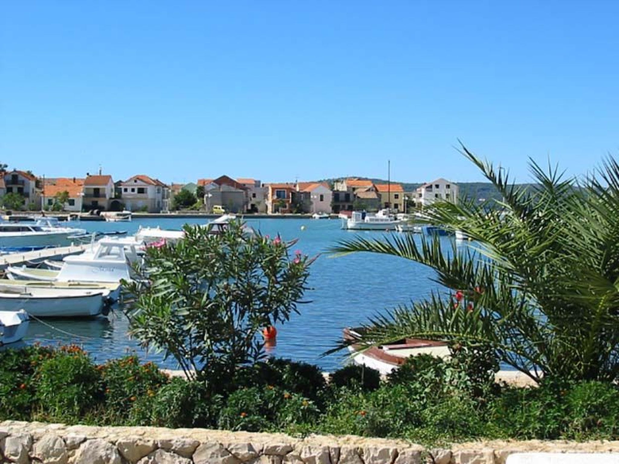 Photo of Modernes Apartment in Bibinje mit privatem Parkplatz