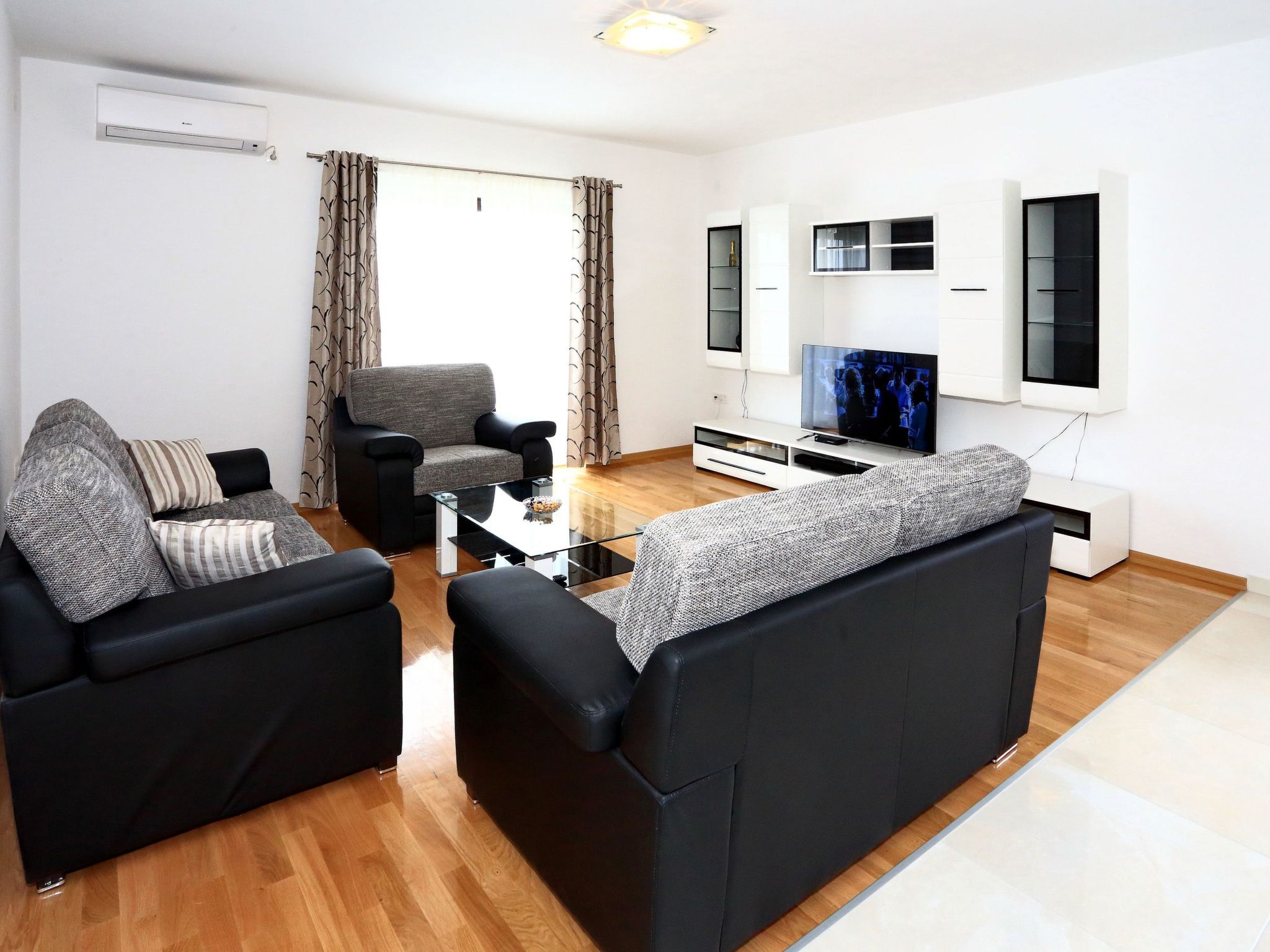 Photo of Moderne Ferienwohnung mit Meerblick