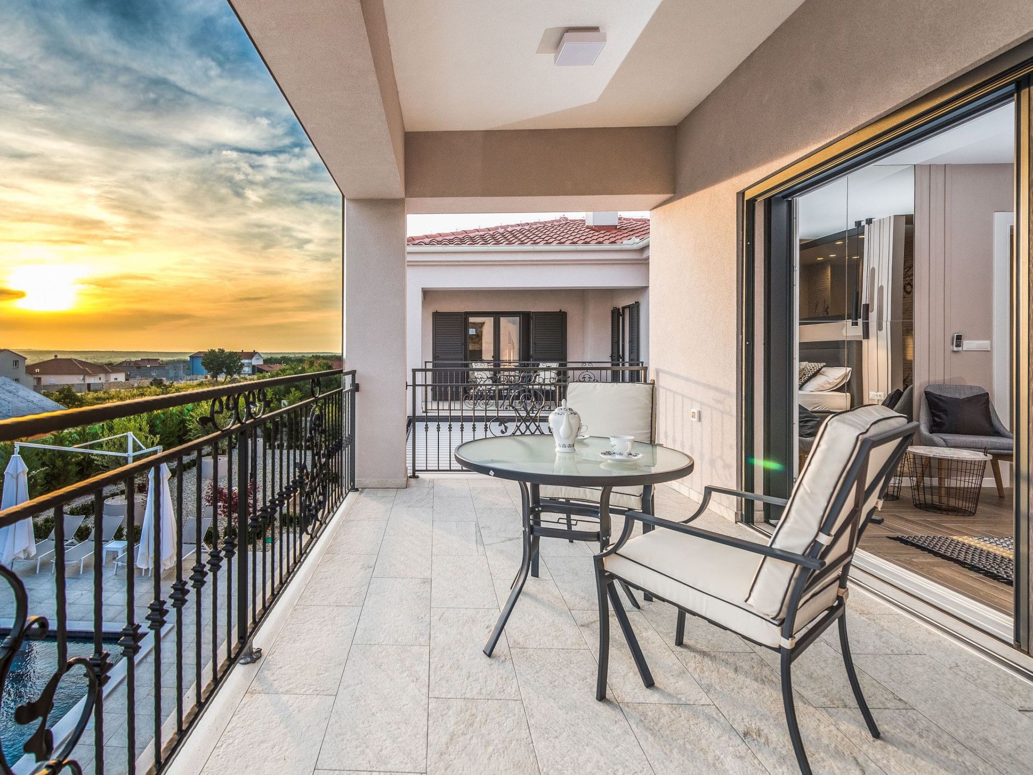 Haus für 9 Personen und 1 Kind in Gornje Rastane-Binnen