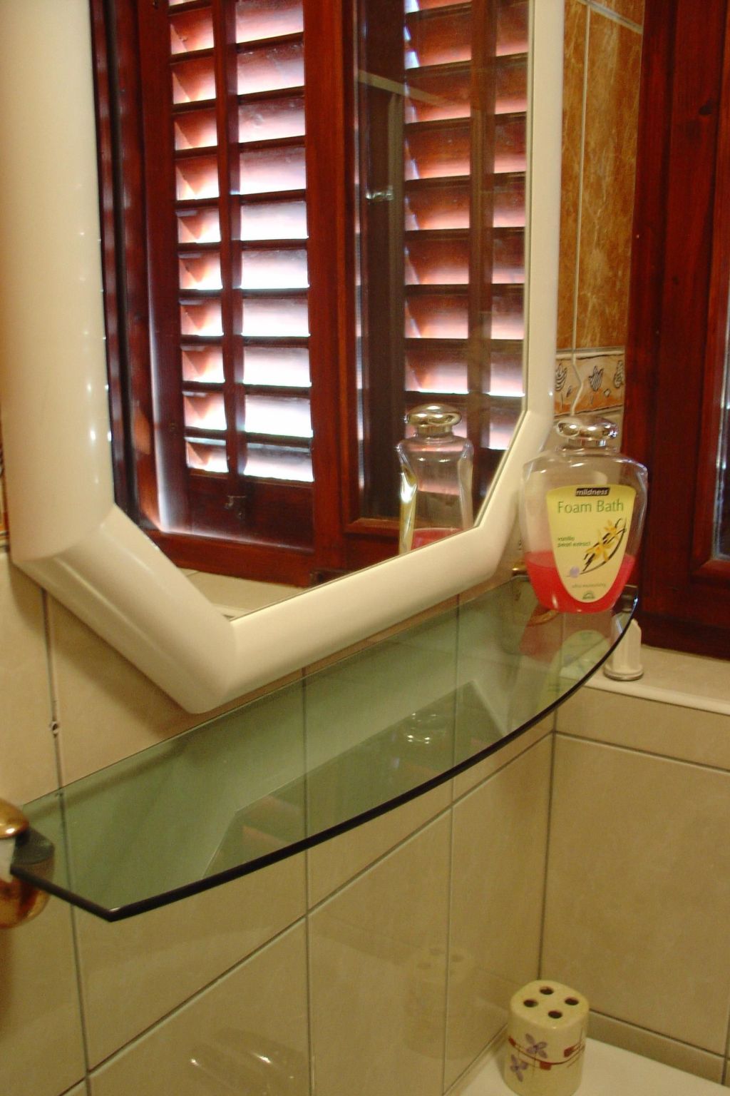 Studio-Apartment mit Balkon und Meerblick-Image-tags.info