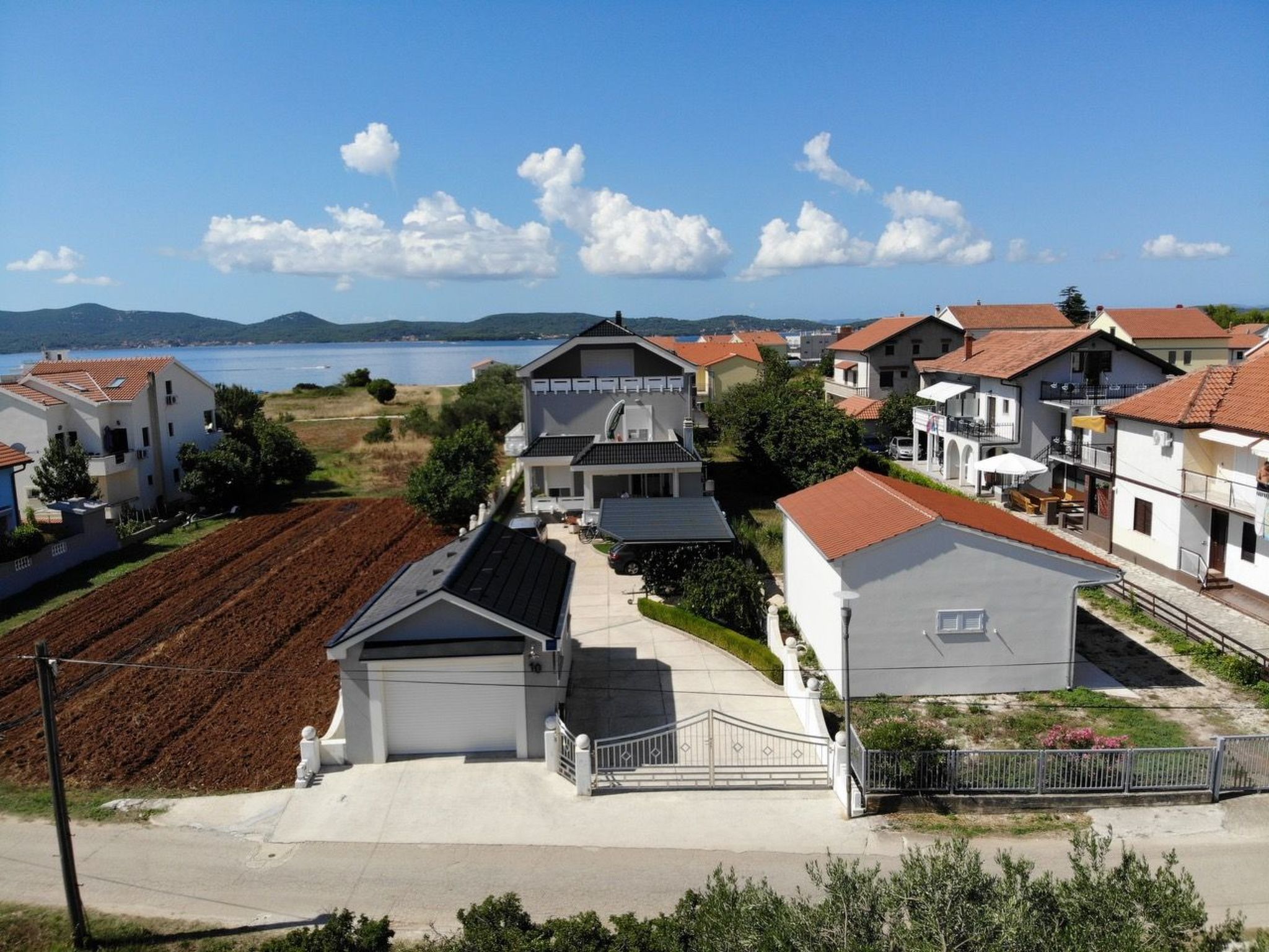 Apartment Sukosan-Inside
