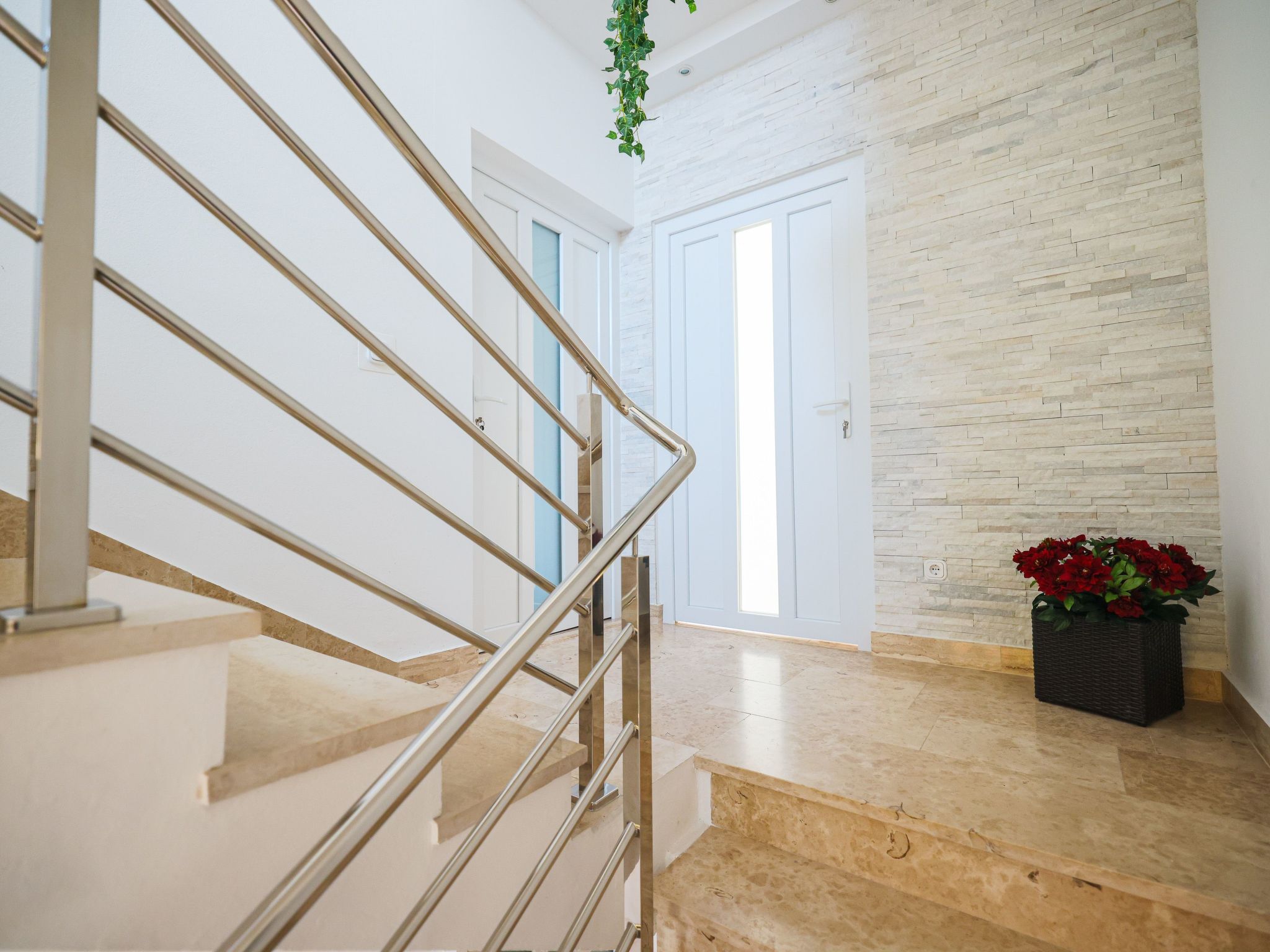 Apartment Sukosan-Inside