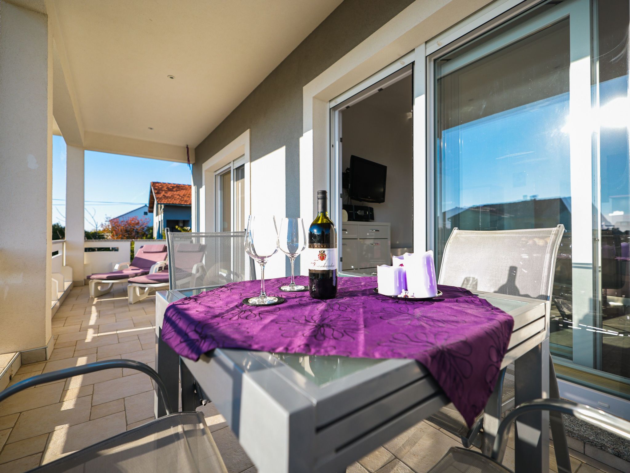 Apartment Sukosan-Inside