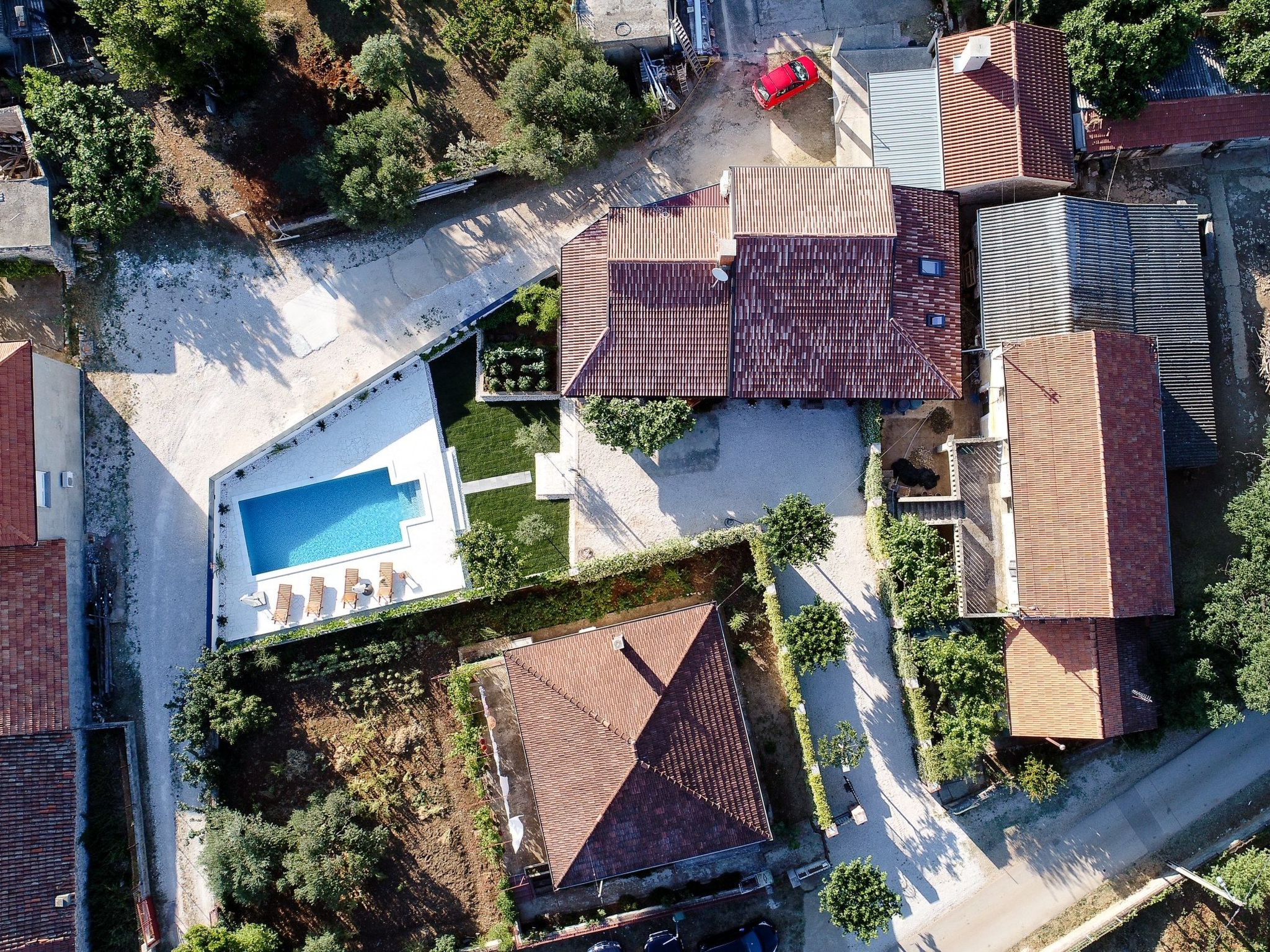 Vakantiehuis met privé zwembad in Debeljak (Kroatië) voor 6 personen