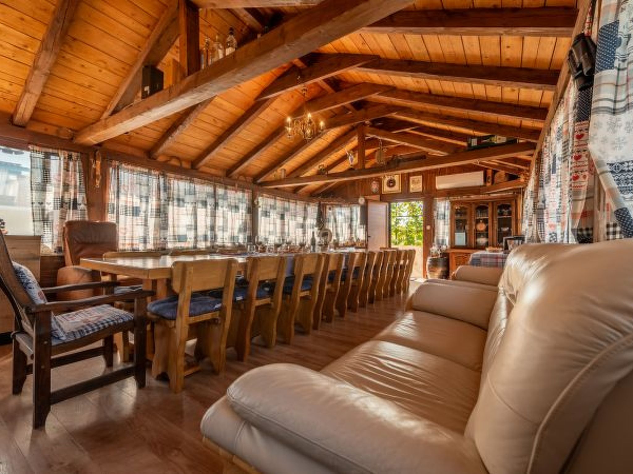 Villa Jurenda with heated pool