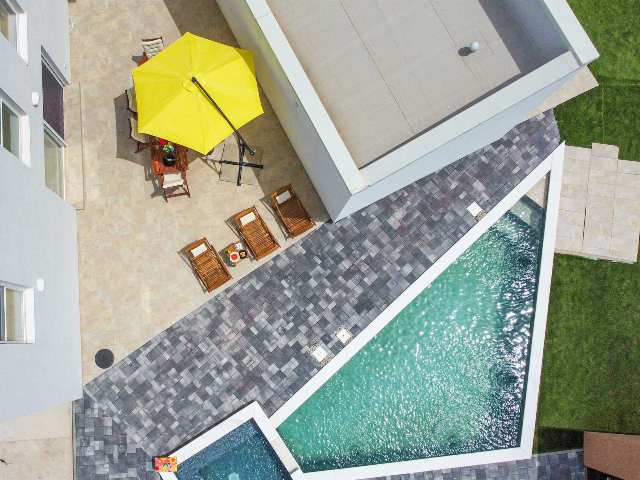  — Pool Indoor (1 of 30)