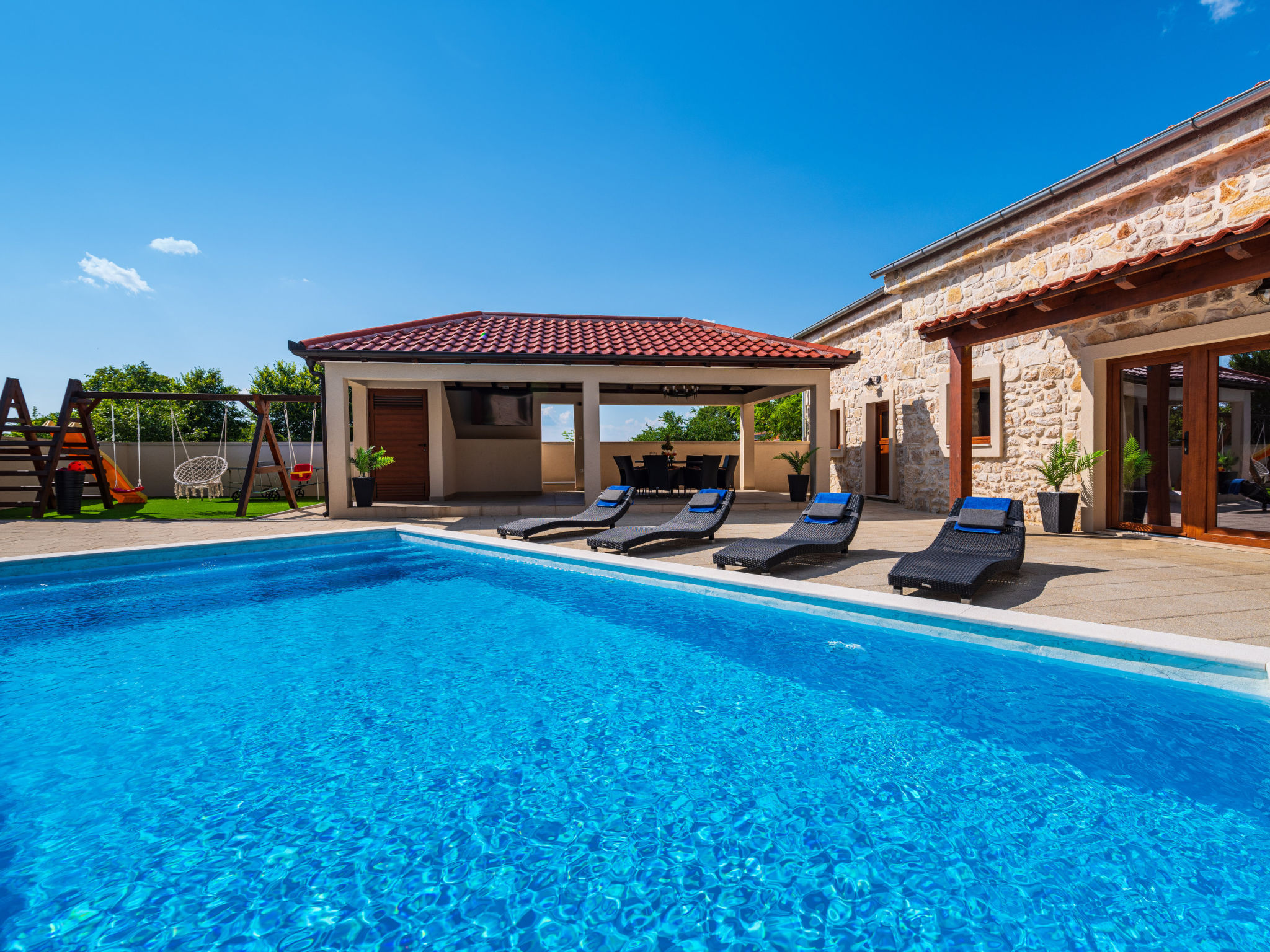 Villa Miandri with heated pool