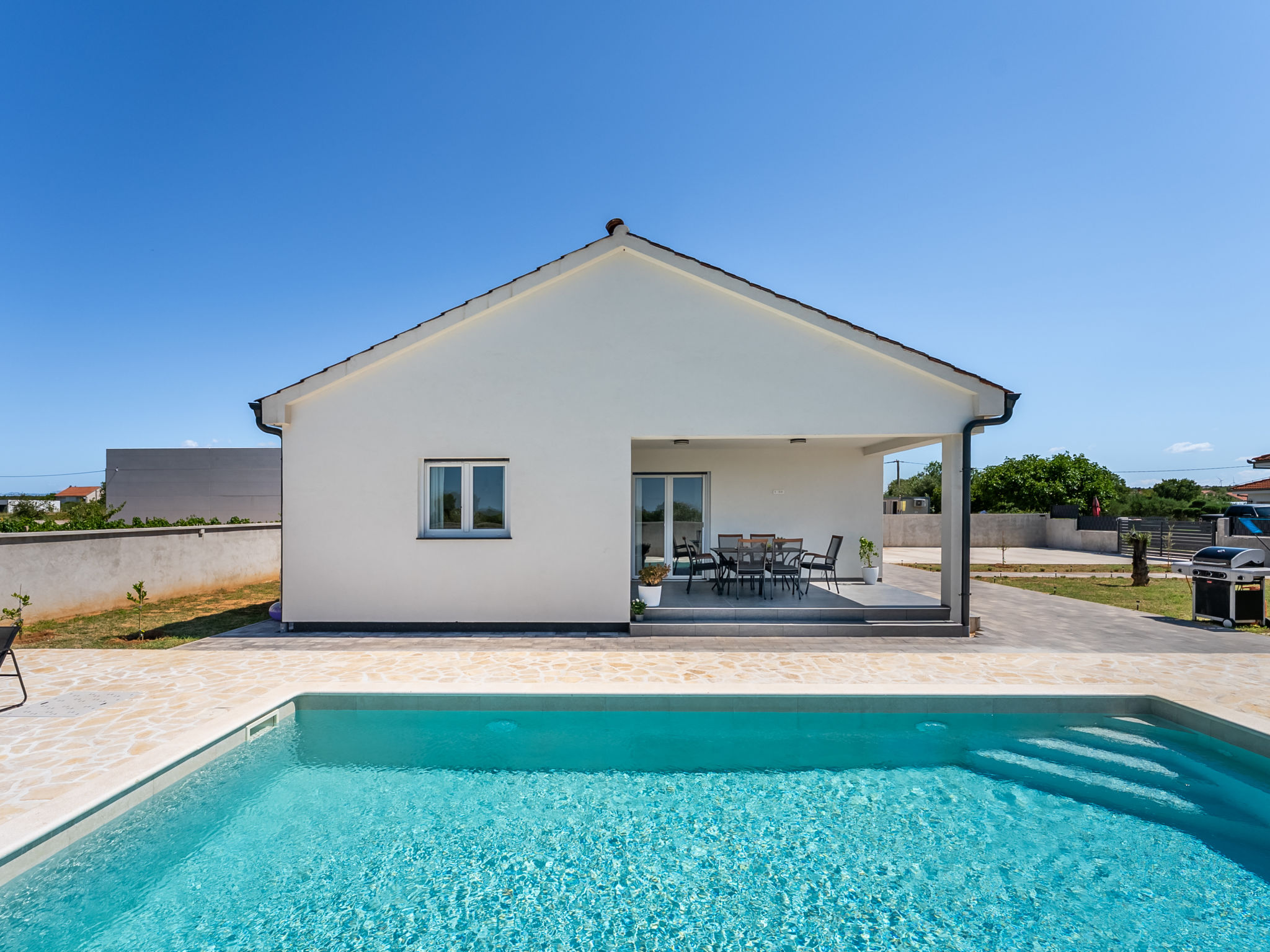 Vila Nik - Draußen