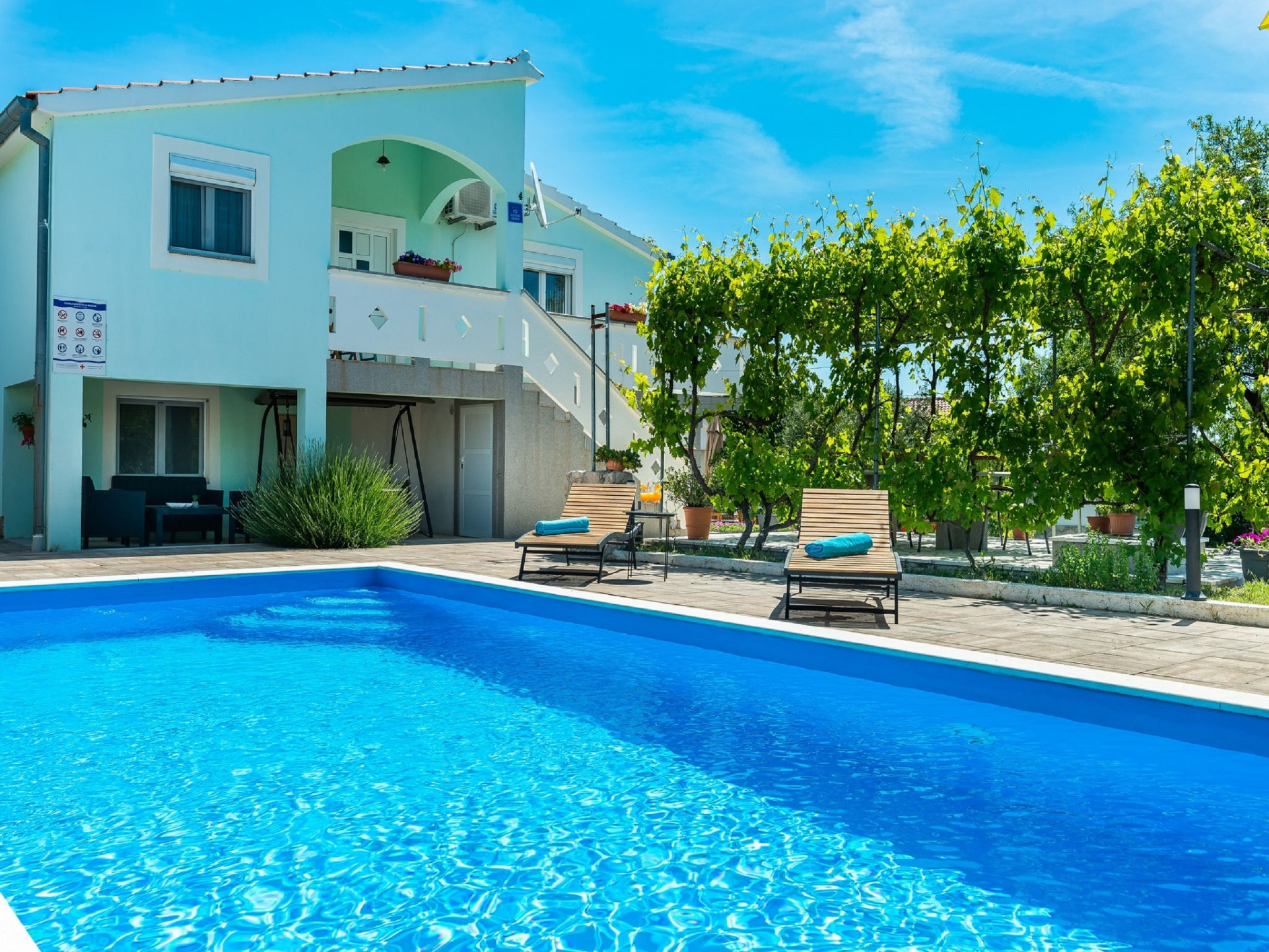 Holiday Home Marina with pool