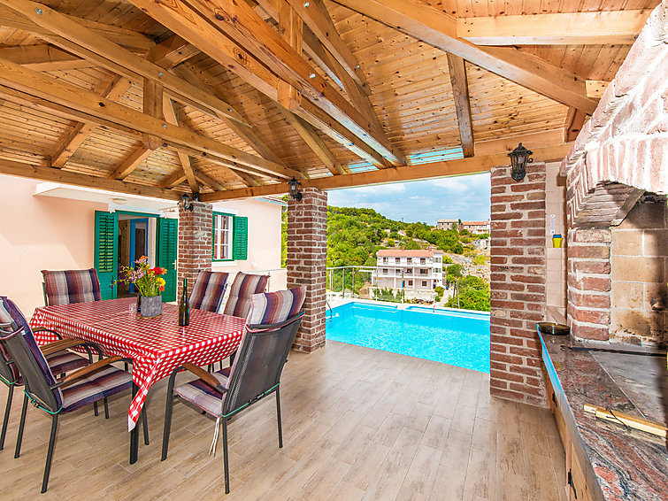 Search and Stay destination Mali Iž, Zadarska županija - Croatia from AU$ 472. Lavanda