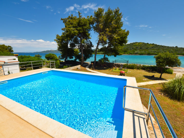 Search and Stay destination Mali Iž, Zadarska županija - Croatia from AU$ 528. Cici