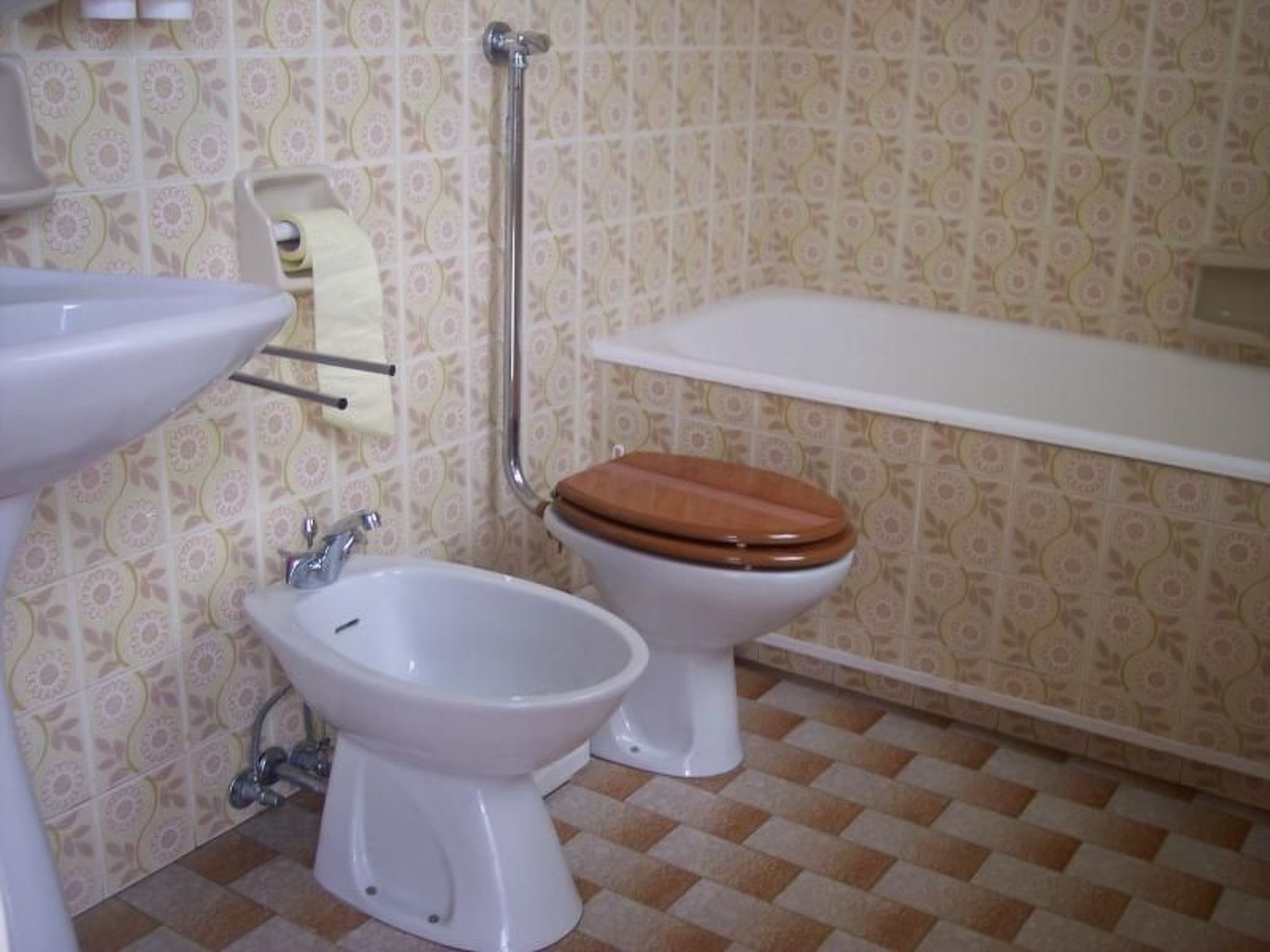 Haus direkt am Meer auf der Insel Silba-Image-tags.info