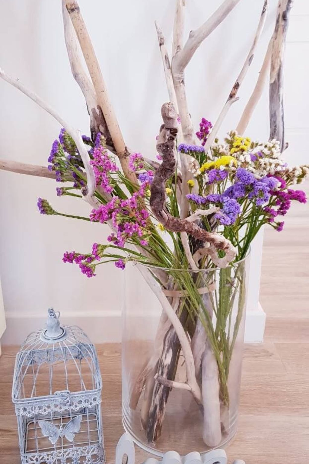 "Ena" mit Blick auf das Wasser-Drinnen