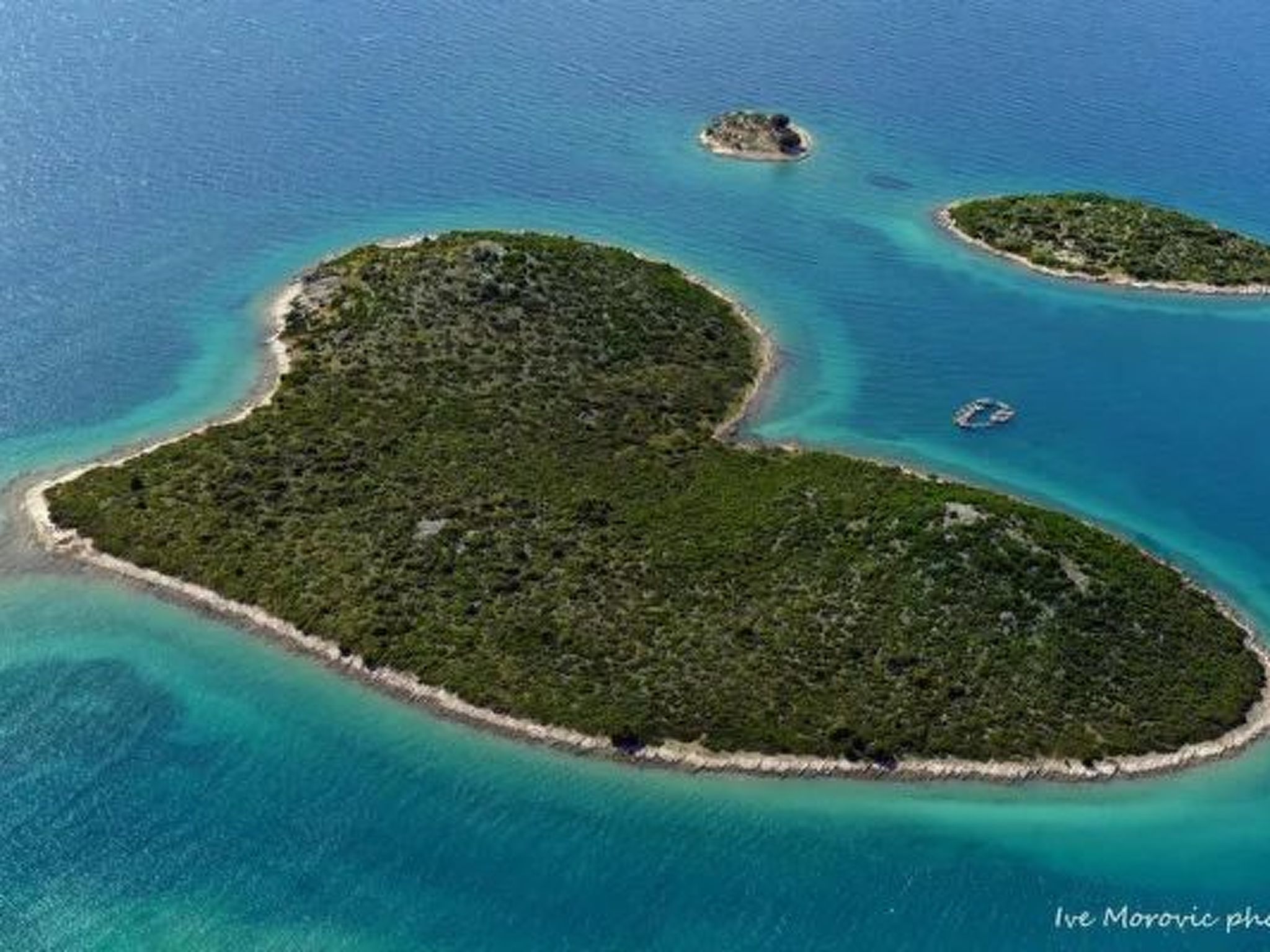 Charmante Hütte mit Grill und Garten-Inside