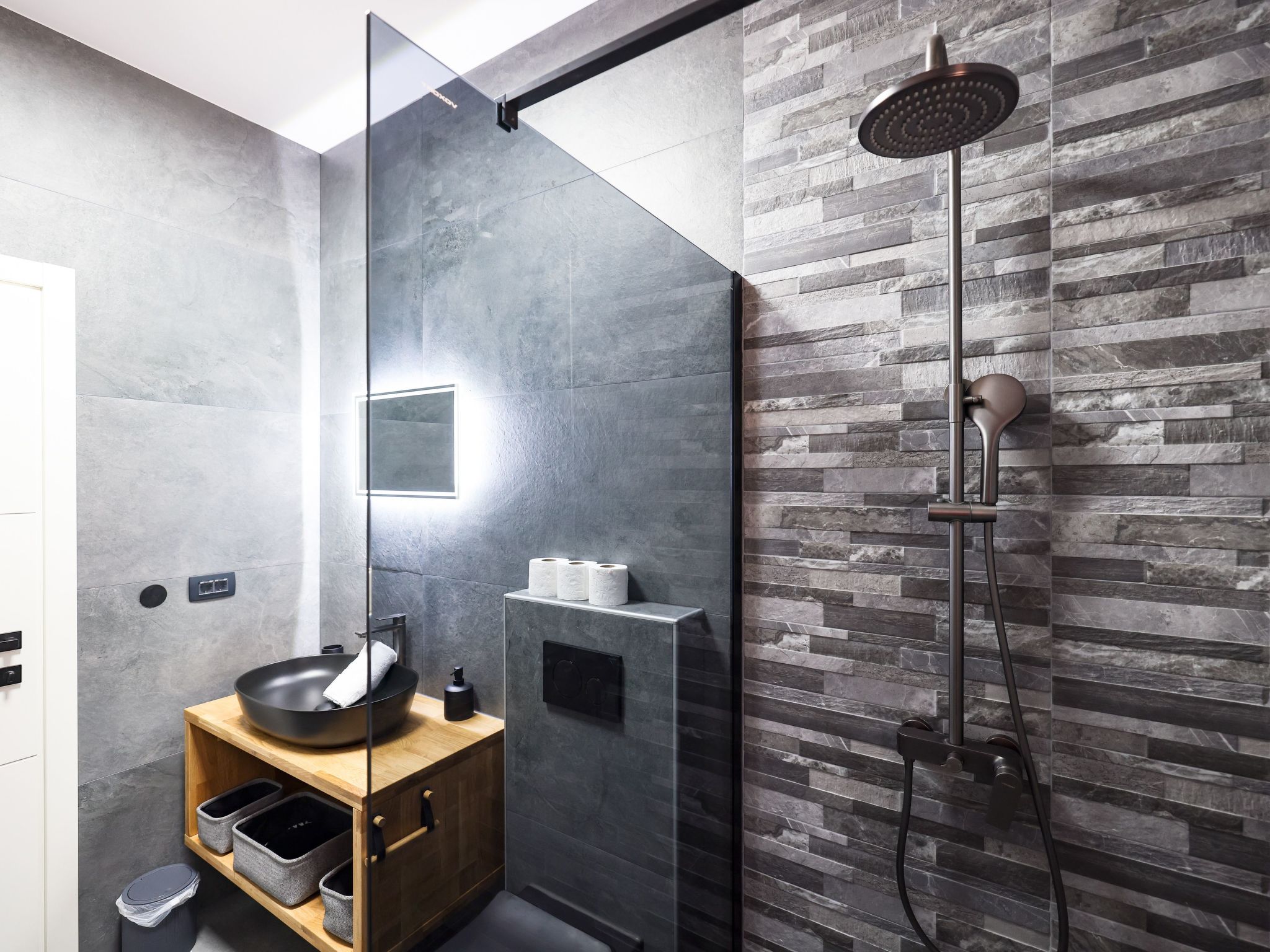 Villain Turanj-Image-tags.info