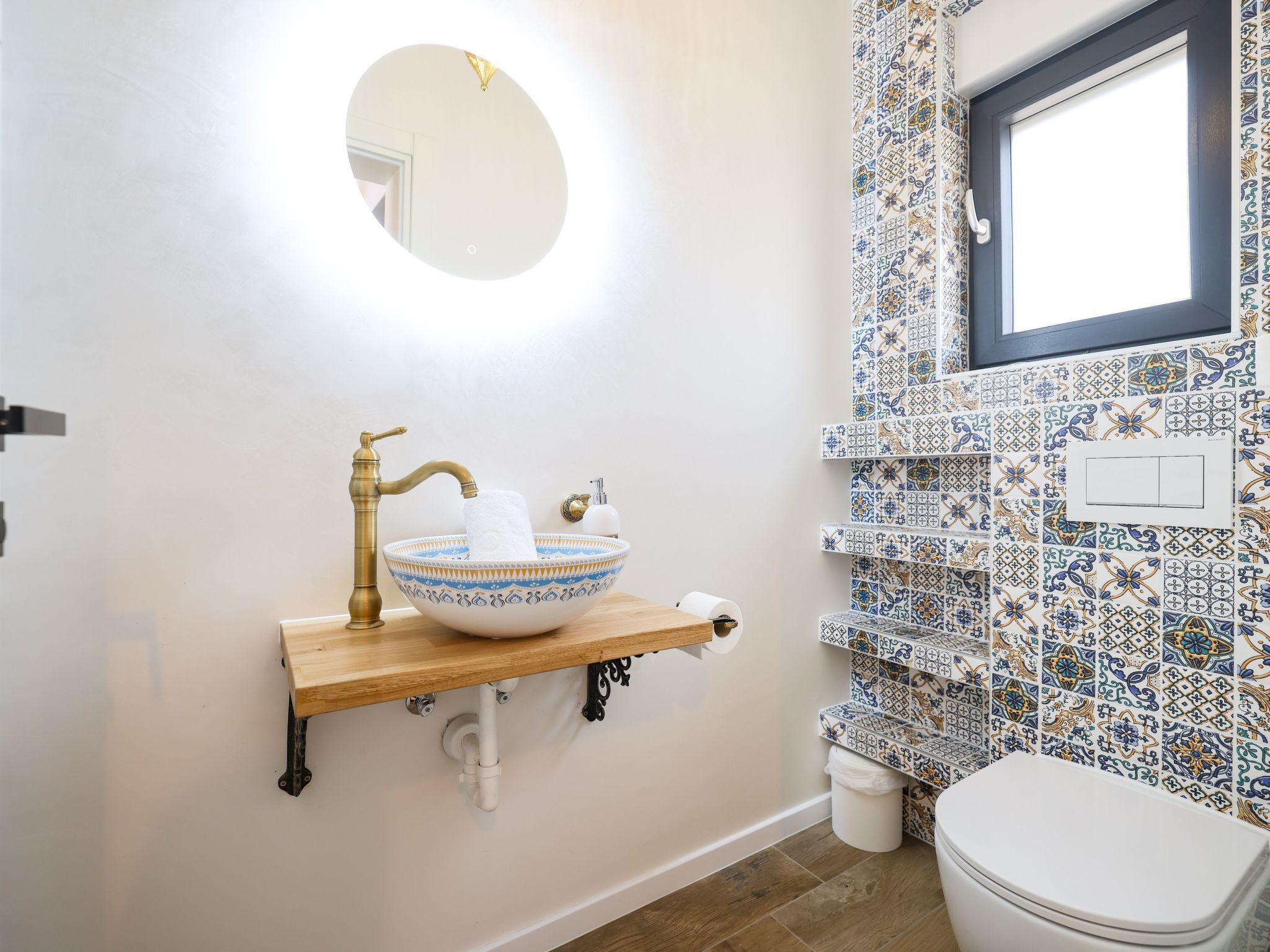 Villain Turanj-Image-tags.info