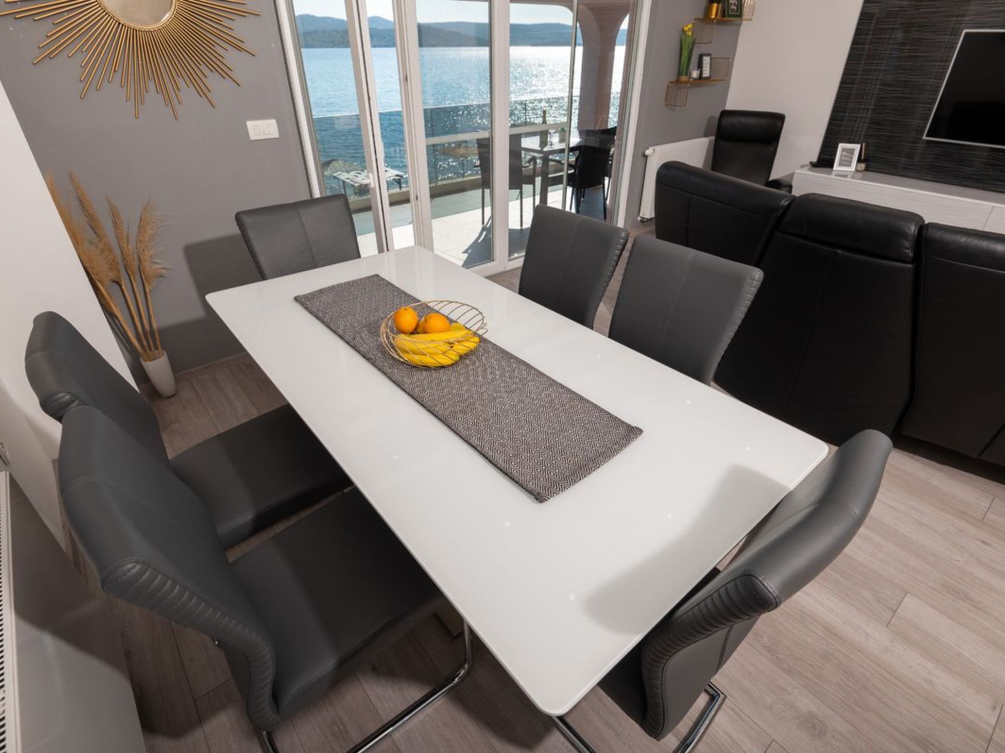 Wohnung in Turanj mit sicherem Parkplatz-Drinnen