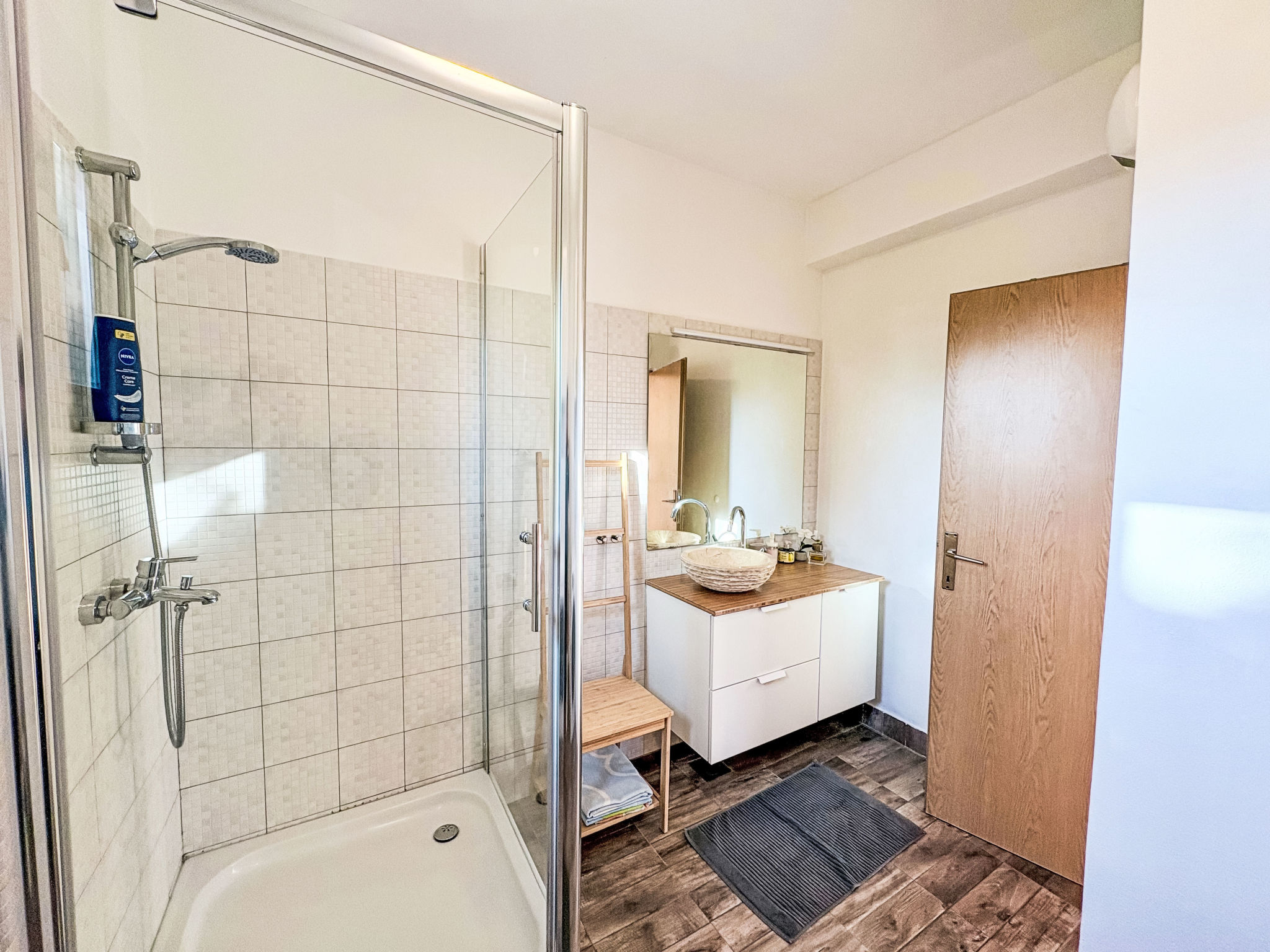 Maison Anwesen "Steinperle mit beheiztem Schwimmbad" – Salle de bains, photo 21 sur 34