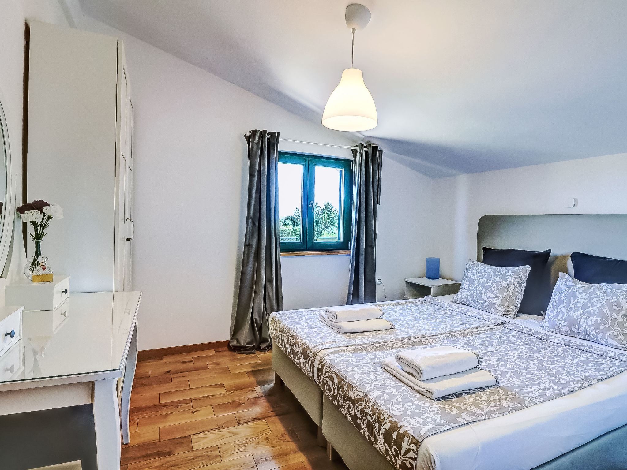 Maison Anwesen "Steinperle mit beheiztem Schwimmbad" – Chambre, photo 14 sur 34