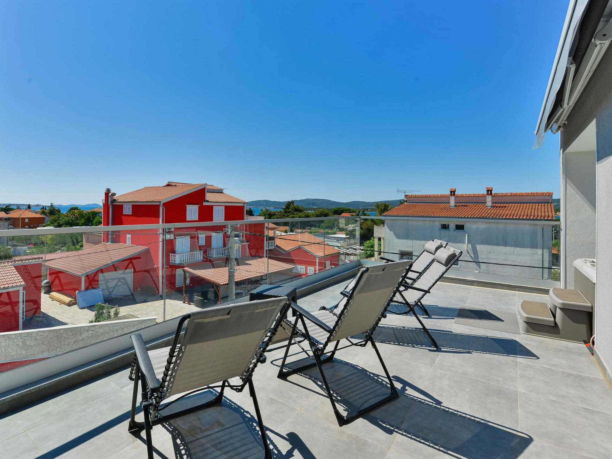  — Terrace (2 of 25)