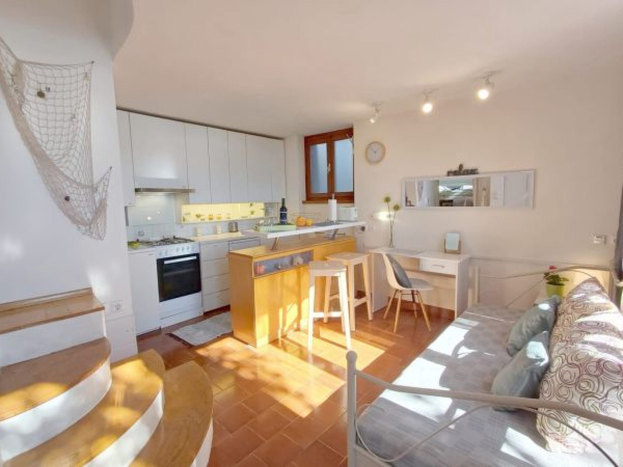 Beachfront Holiday home Maestral - Image-tags.info