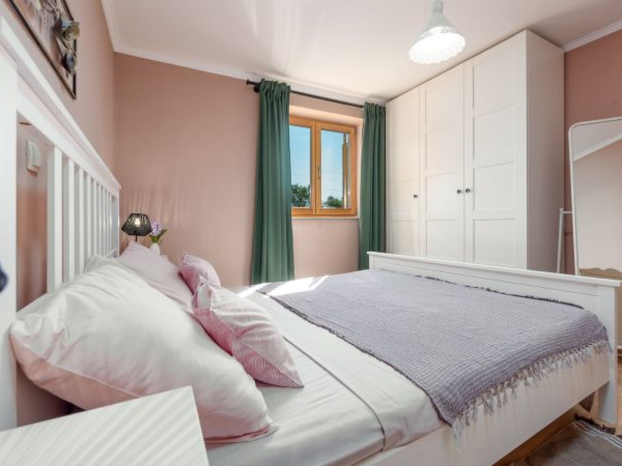 Holiday house Tina with jacuzzi and pool - Image-tags.info