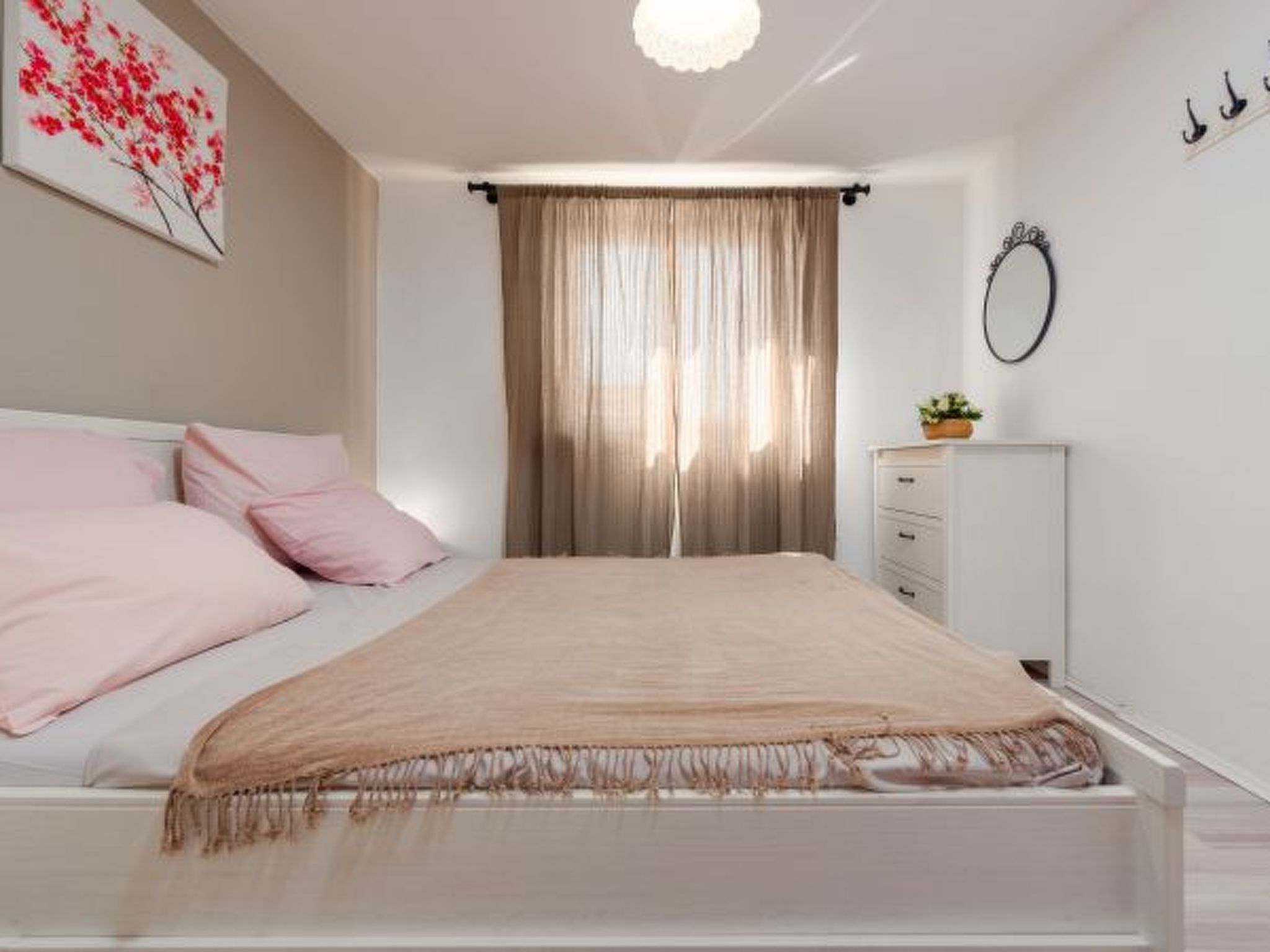 Holiday house Tina with jacuzzi and pool - Image-tags.info