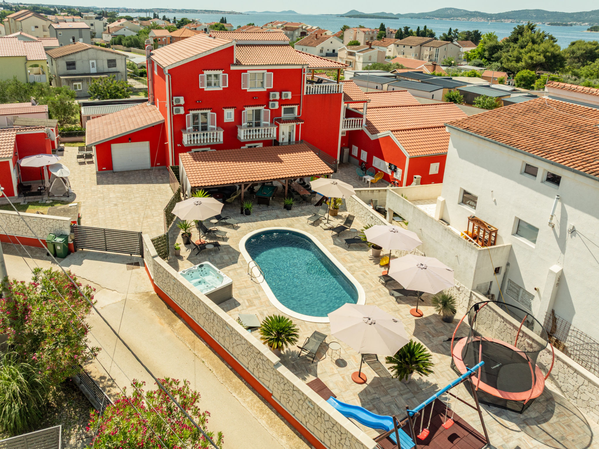 Xxxl Villa Ancora with heated pool