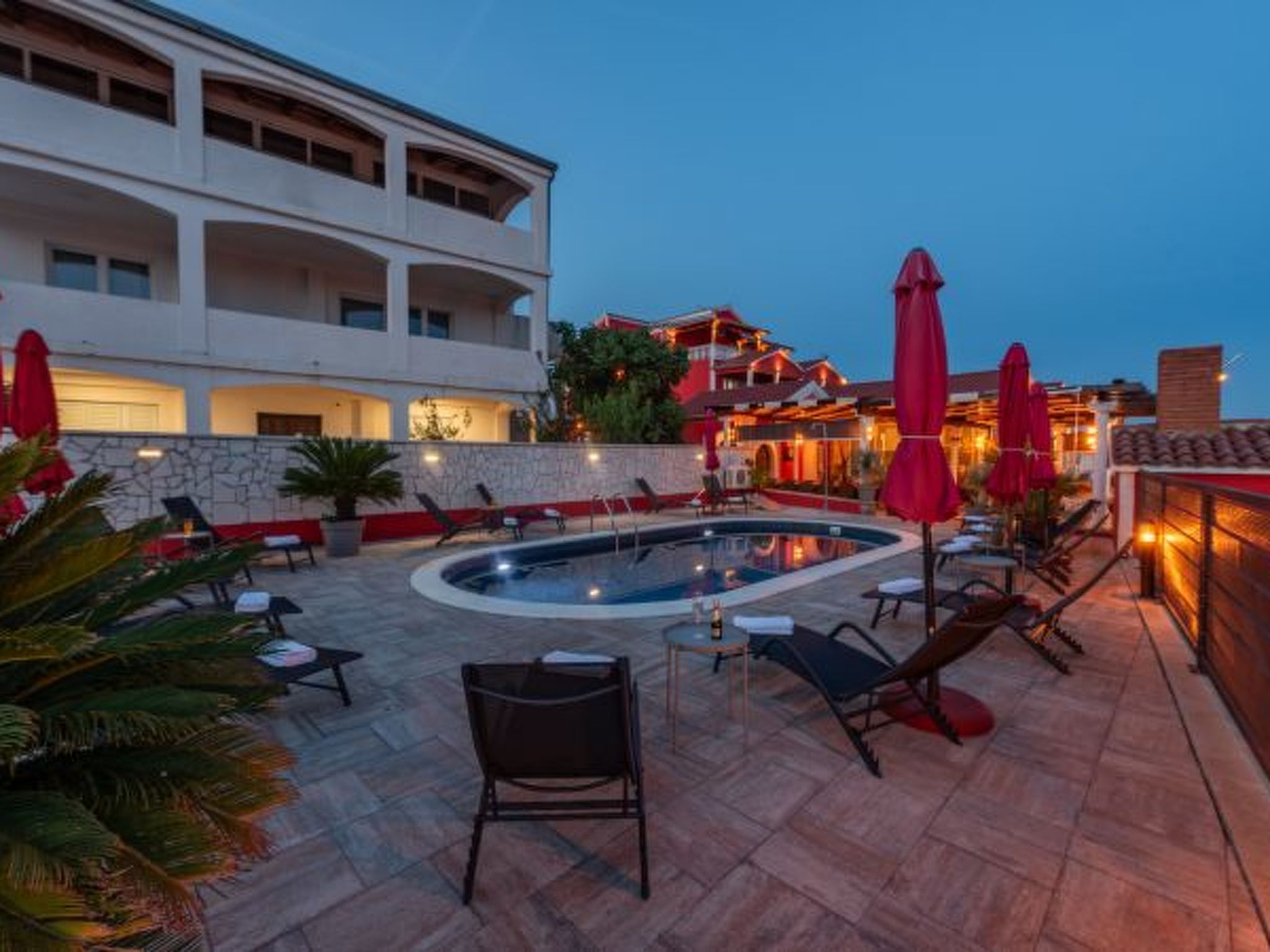 XXXL Villa Ancora with heated pool