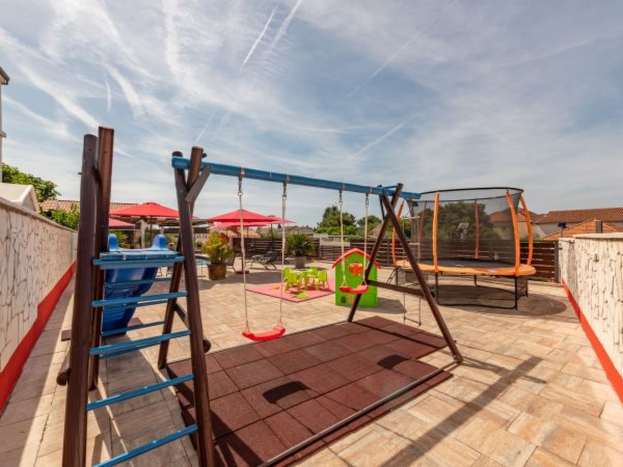 XXXL Villa Ancora with heated pool